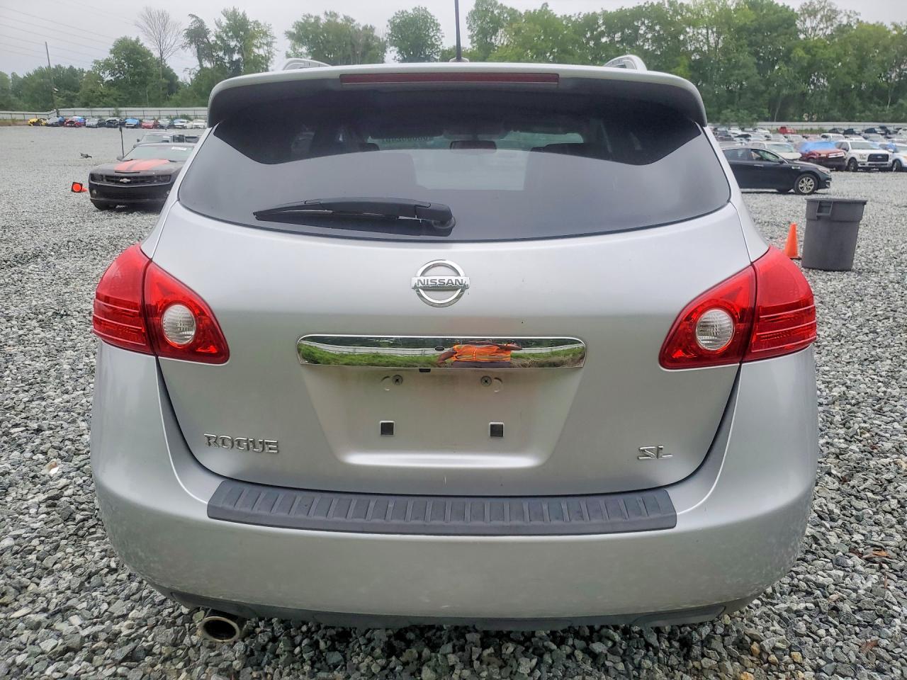 2011 Nissan Rogue S Silver vin: JN8AS5MT7BW166441