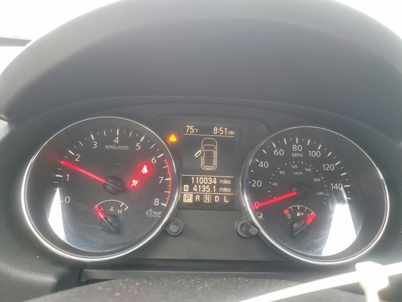 2011 Nissan Rogue S Silver vin: JN8AS5MT7BW166441