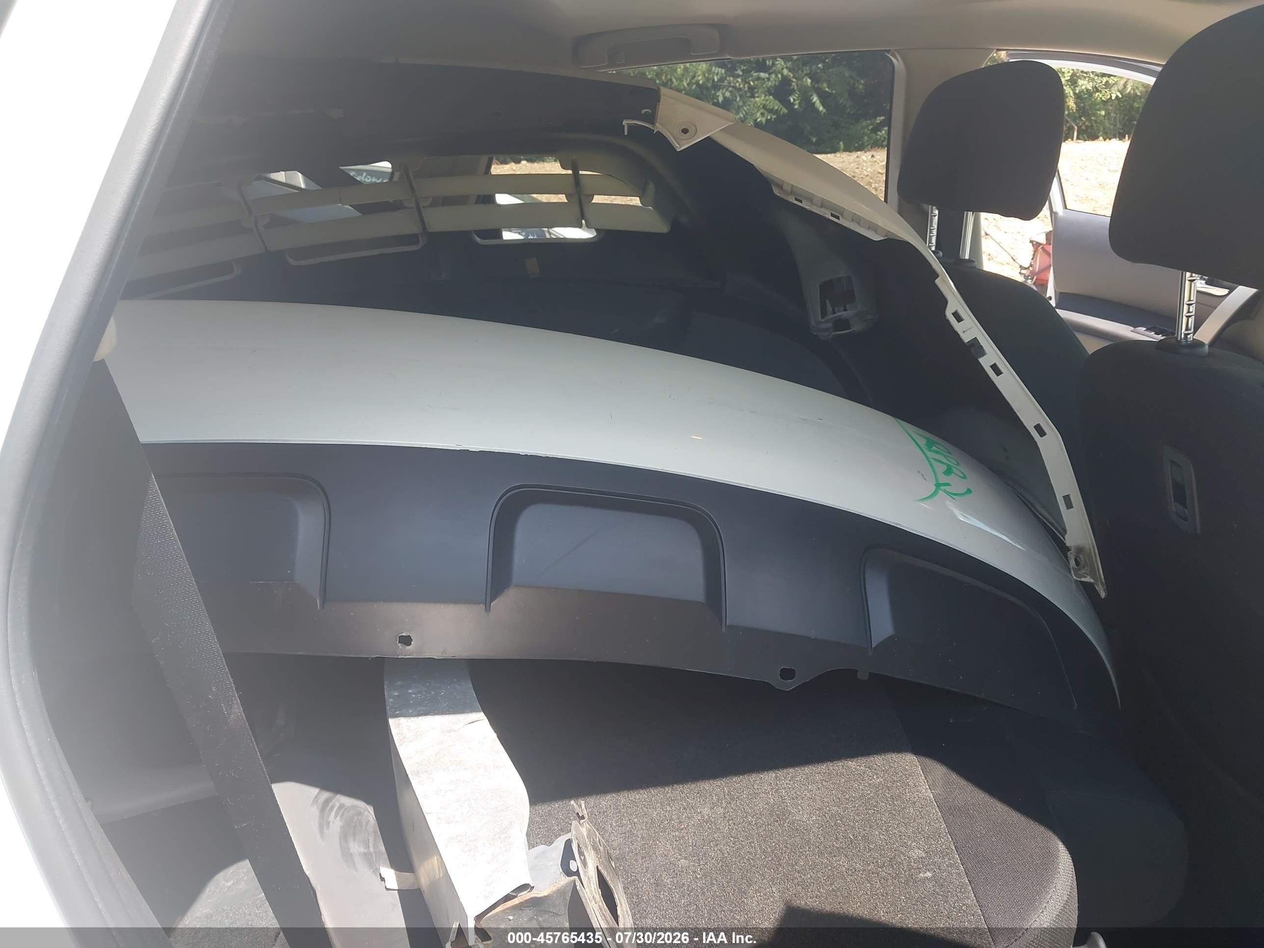 2011 Nissan Rogue Sv White vin: JN8AS5MT7BW180260