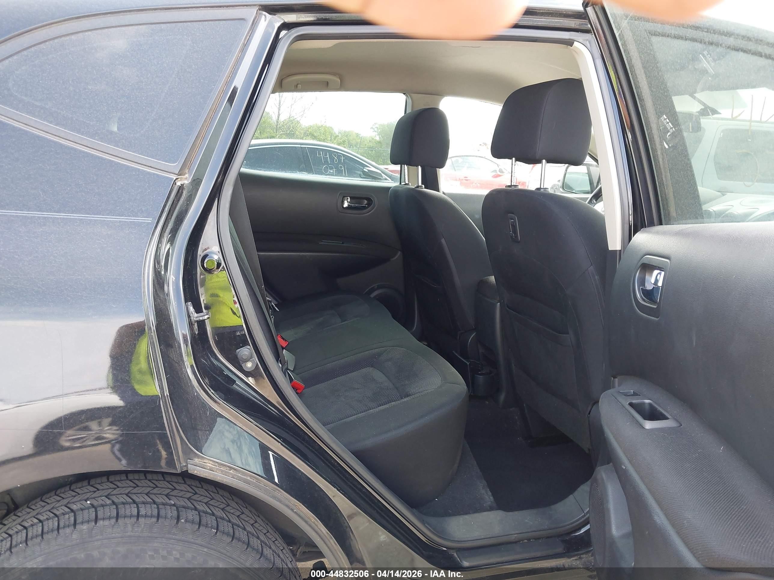 2011 Nissan Rogue S Black vin: JN8AS5MT7BW560800