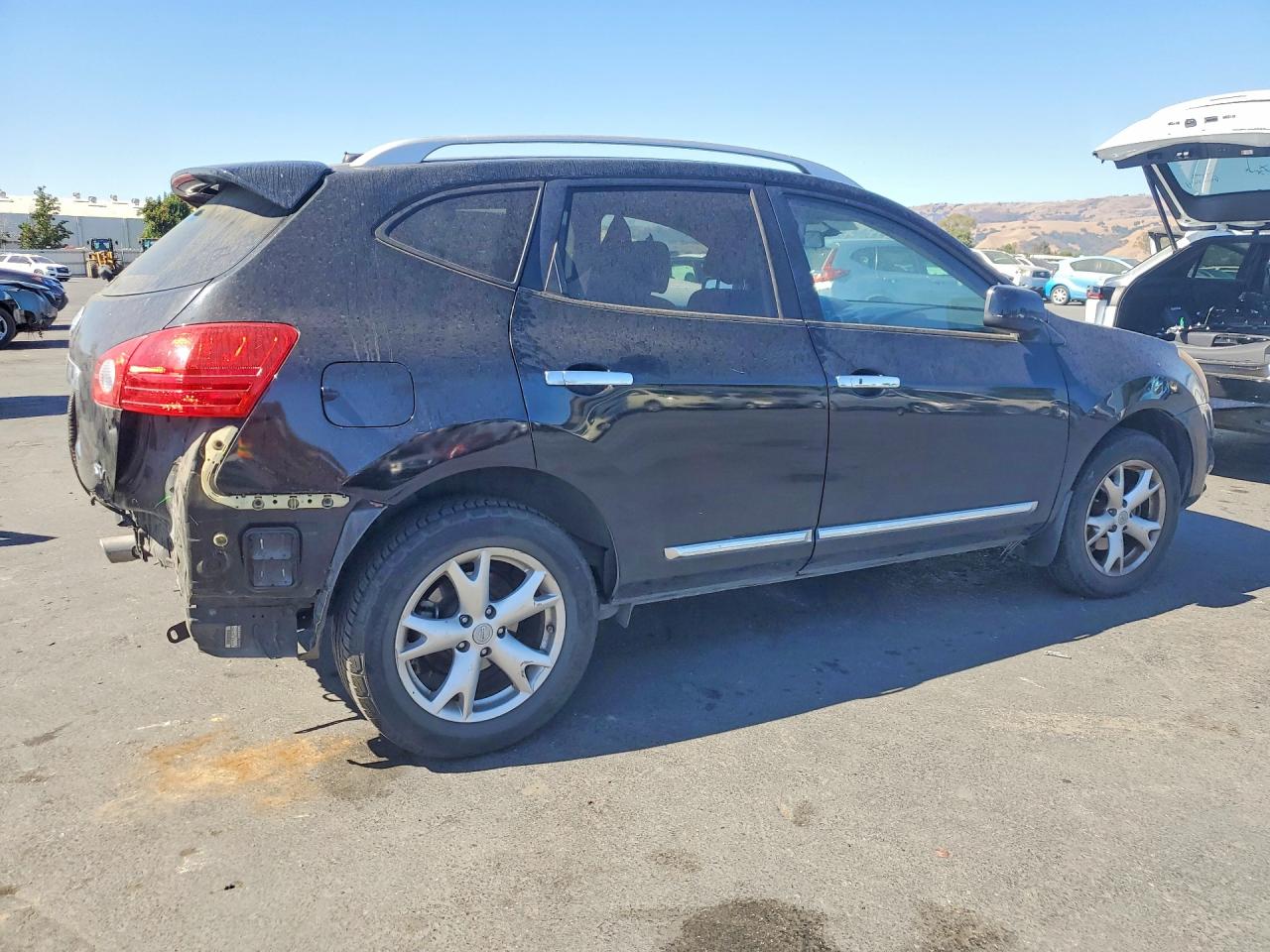 2011 Nissan Rogue S Черный vin: JN8AS5MT7BW573448