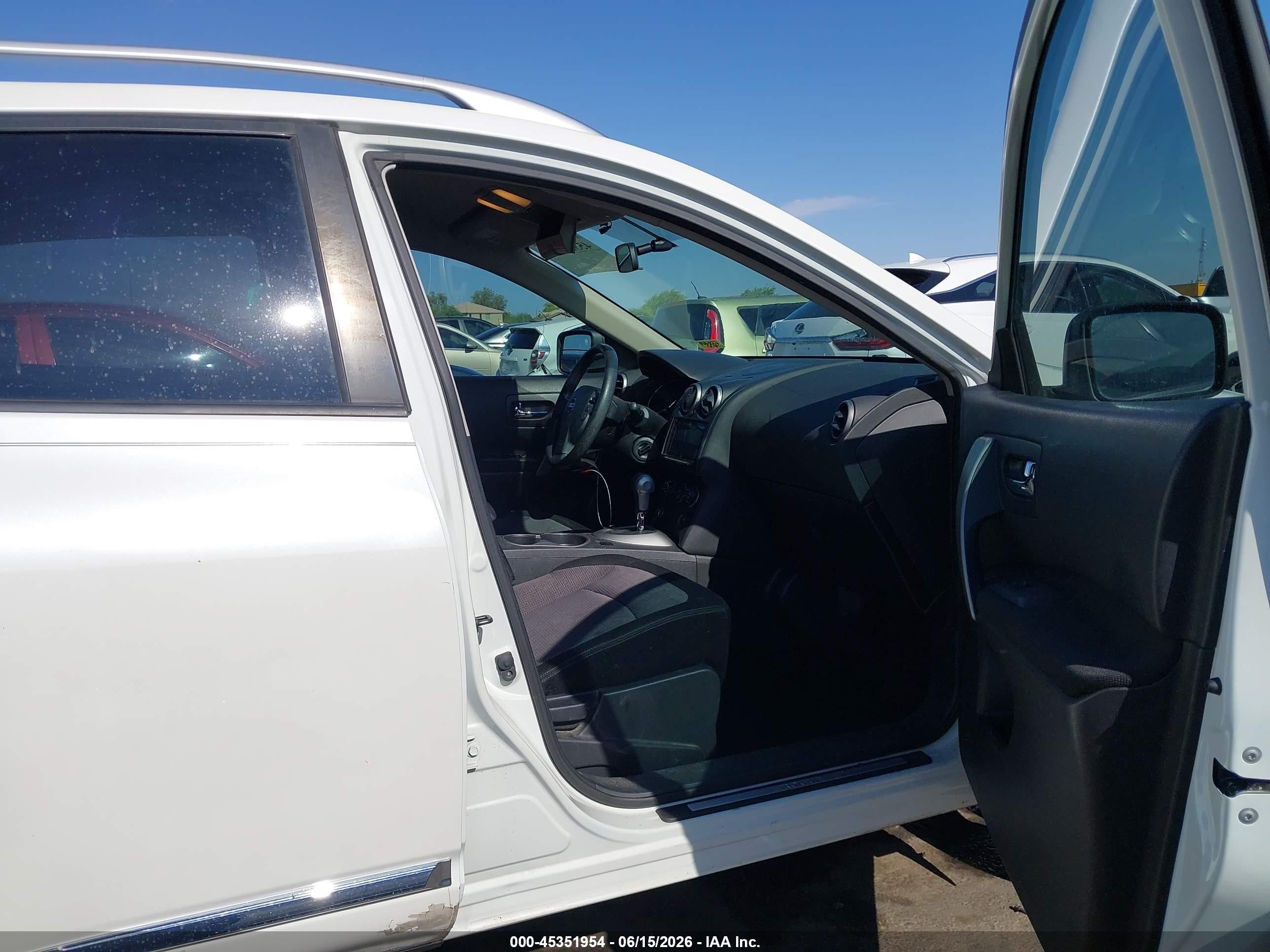 2012 Nissan Rogue Sv White vin: JN8AS5MT7CW267514