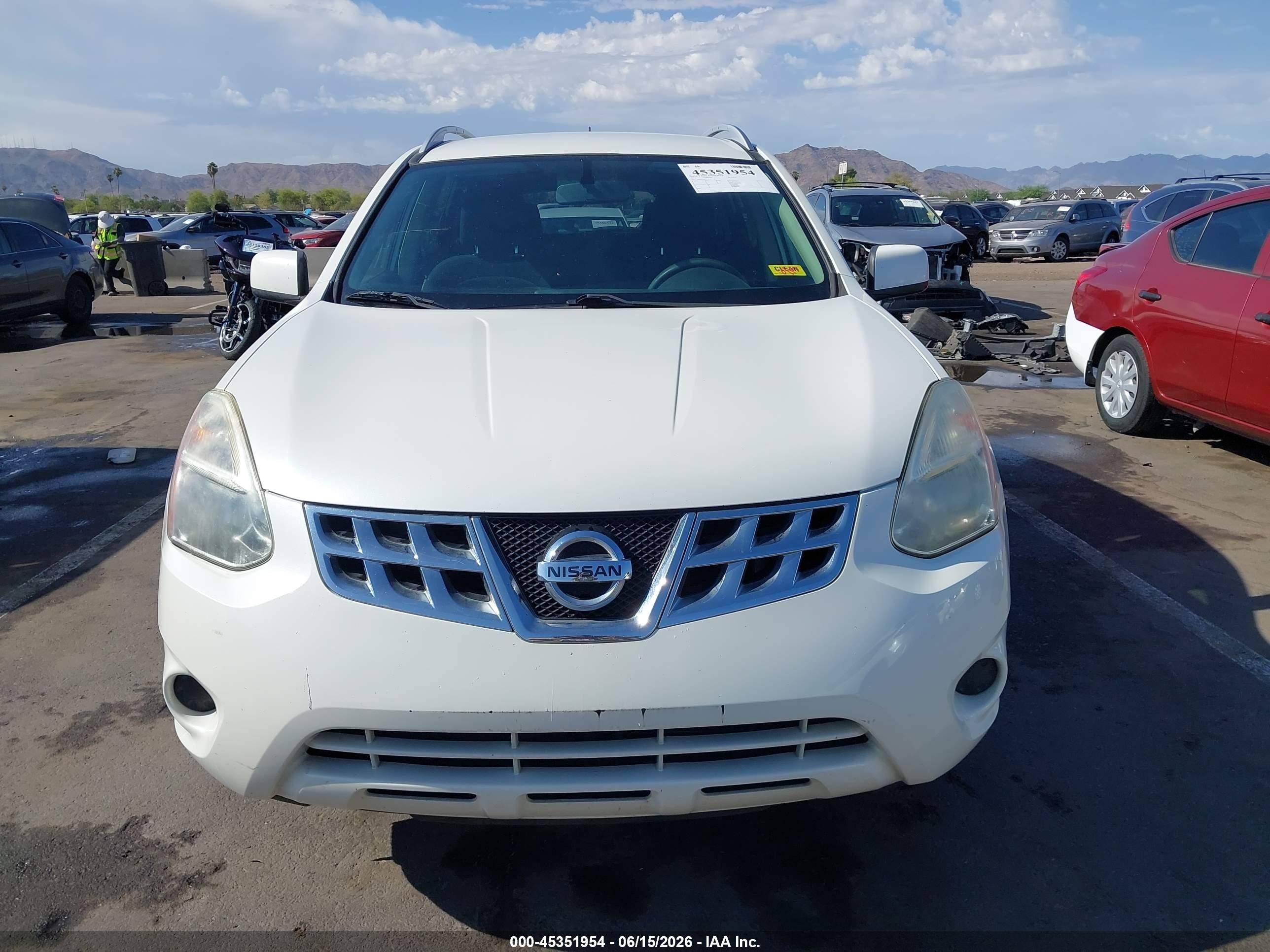 2012 Nissan Rogue Sv White vin: JN8AS5MT7CW267514