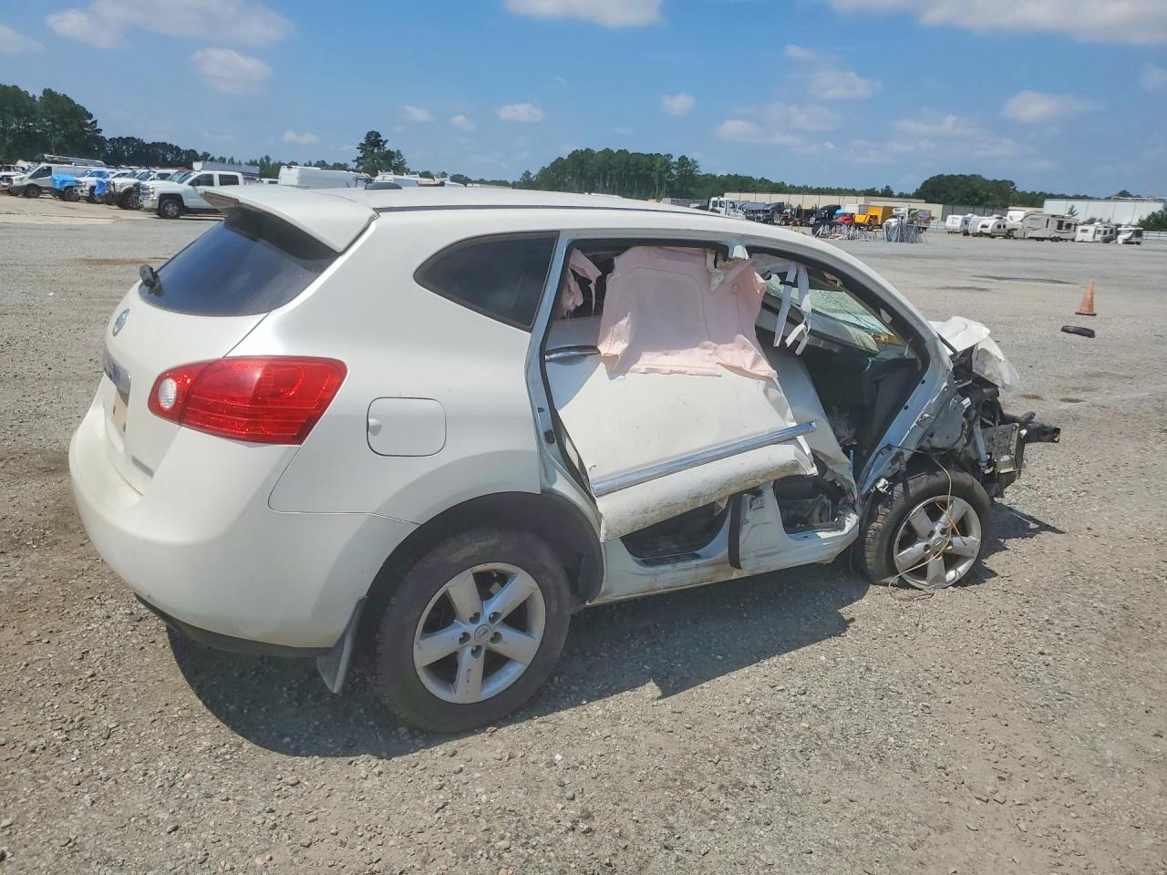 2012 Nissan Rogue S White vin: JN8AS5MT7CW269120
