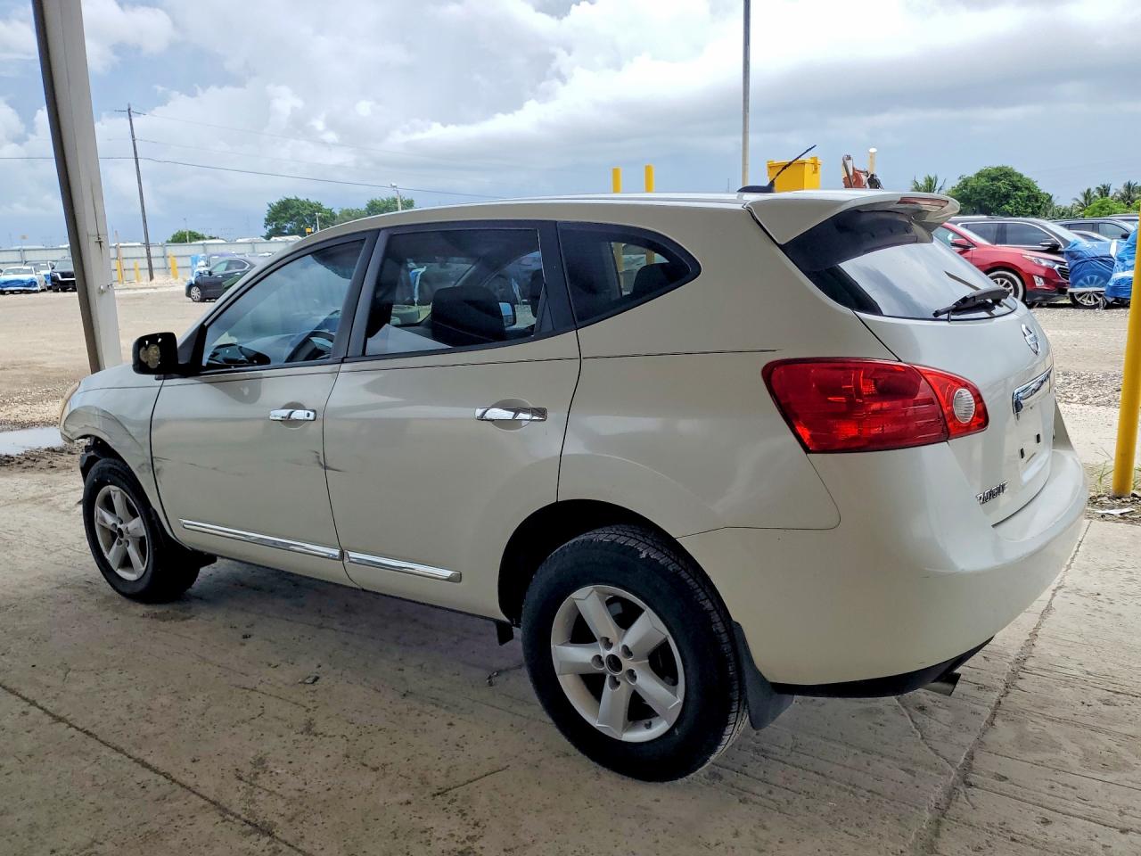 2012 Nissan Rogue S White vin: JN8AS5MT7CW300348