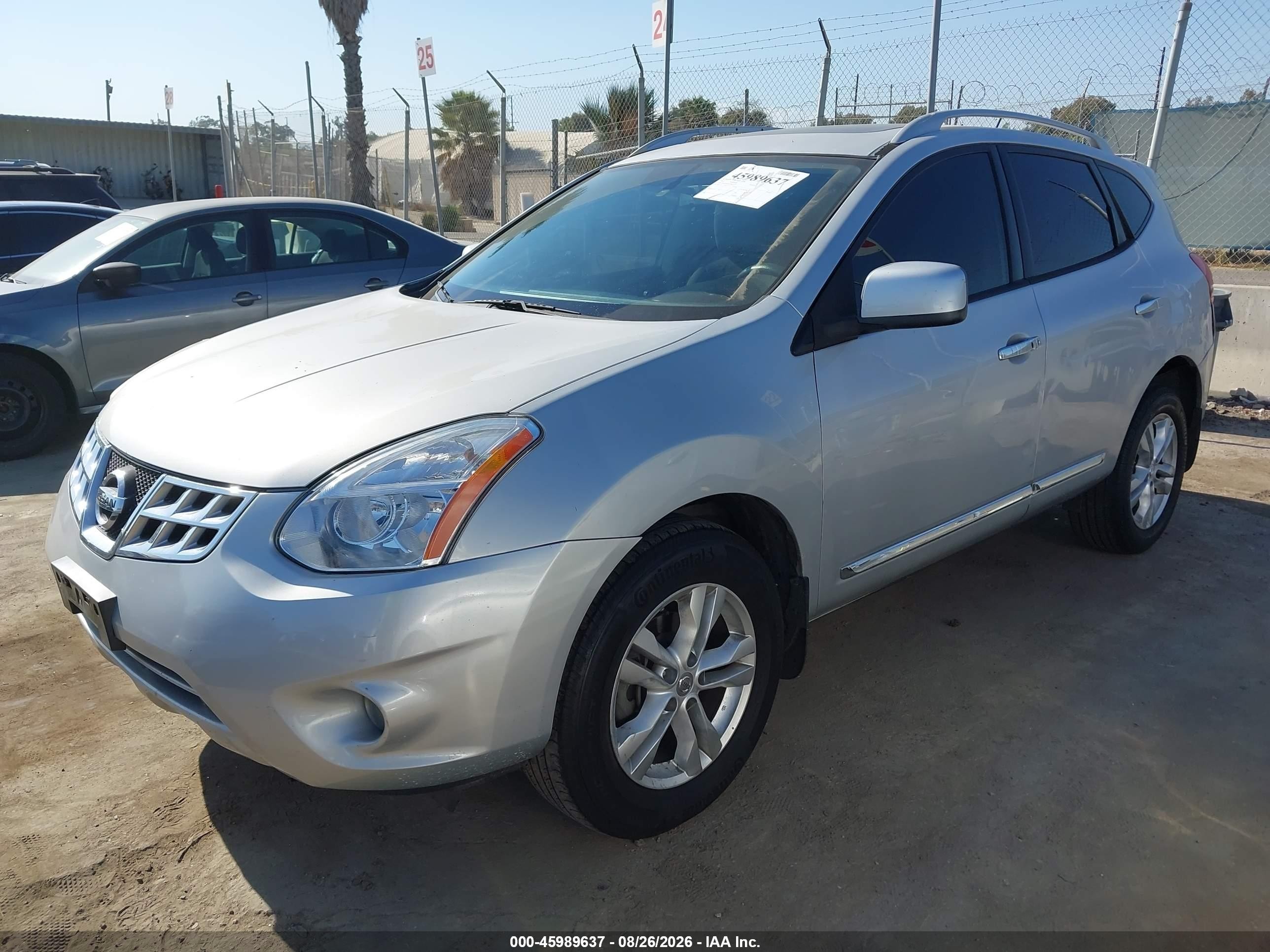 2012 Nissan Rogue Sv Silver vin: JN8AS5MT7CW605221
