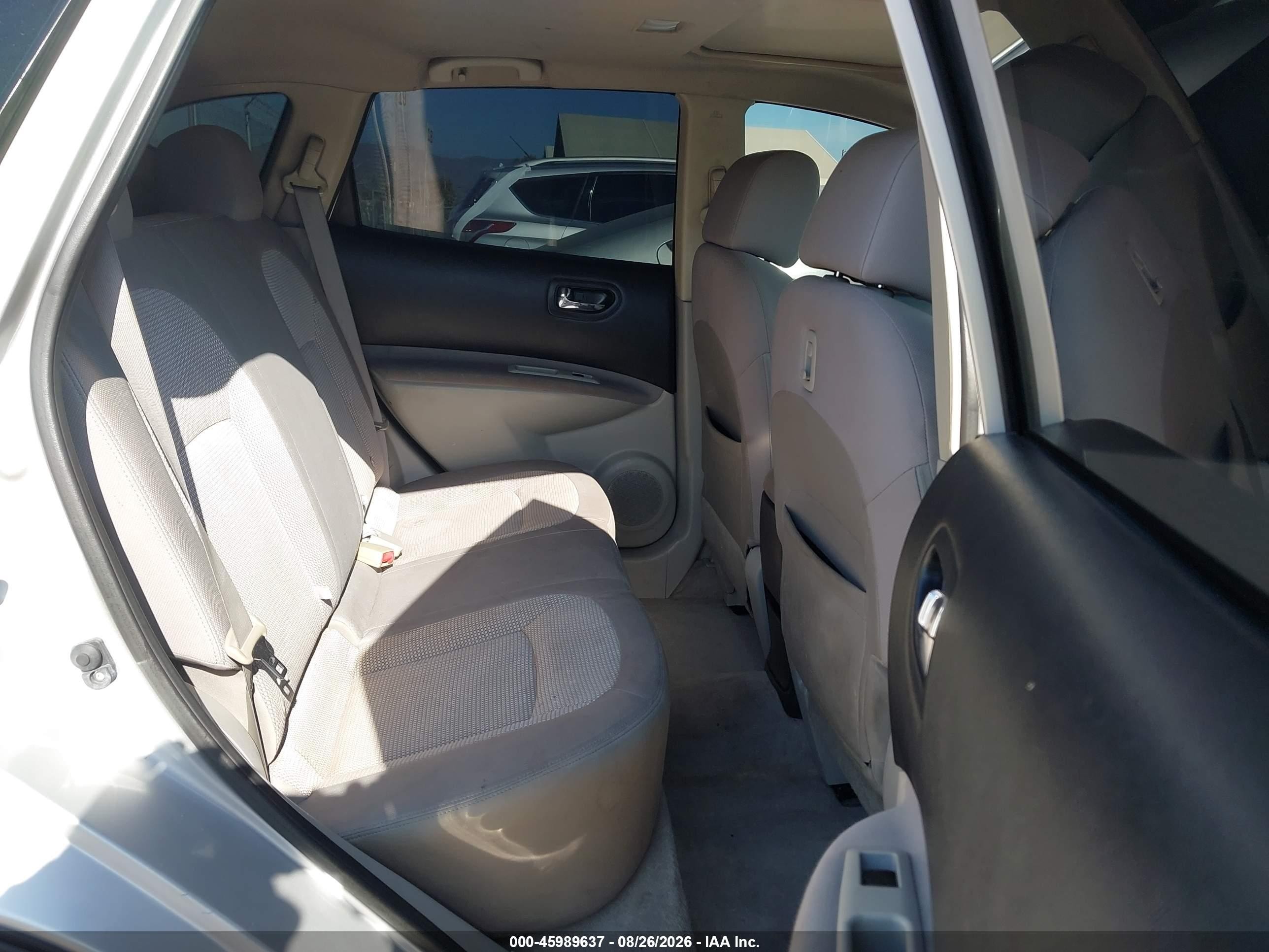 2012 Nissan Rogue Sv Silver vin: JN8AS5MT7CW605221