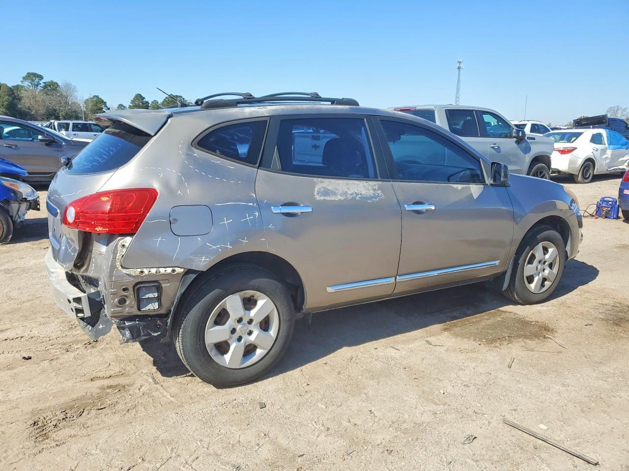 2013 Nissan Rogue S Tan vin: JN8AS5MT7DW500521