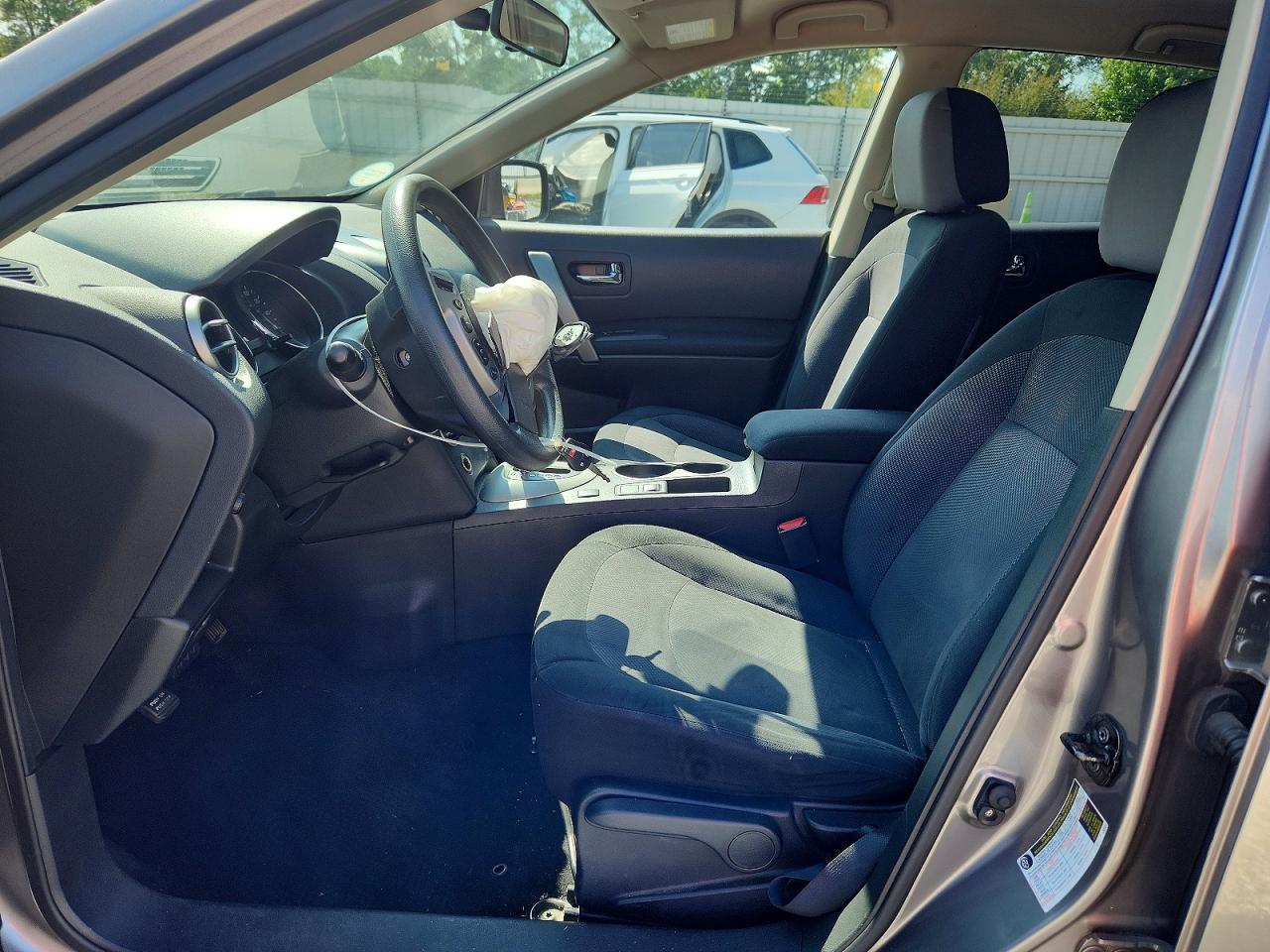 2013 Nissan Rogue S Коричневый vin: JN8AS5MT7DW500616