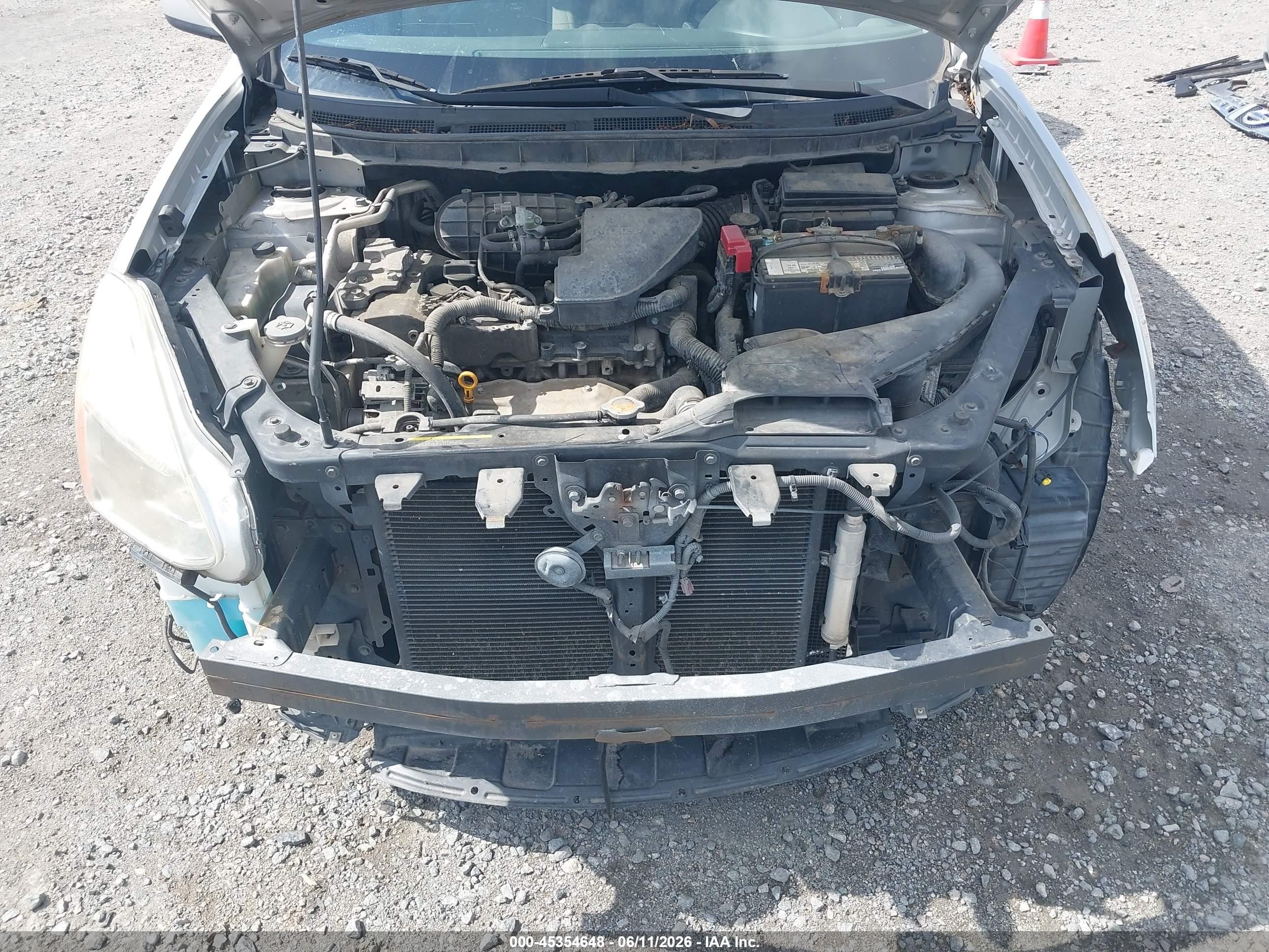 2013 Nissan Rogue S Silver vin: JN8AS5MT7DW521319