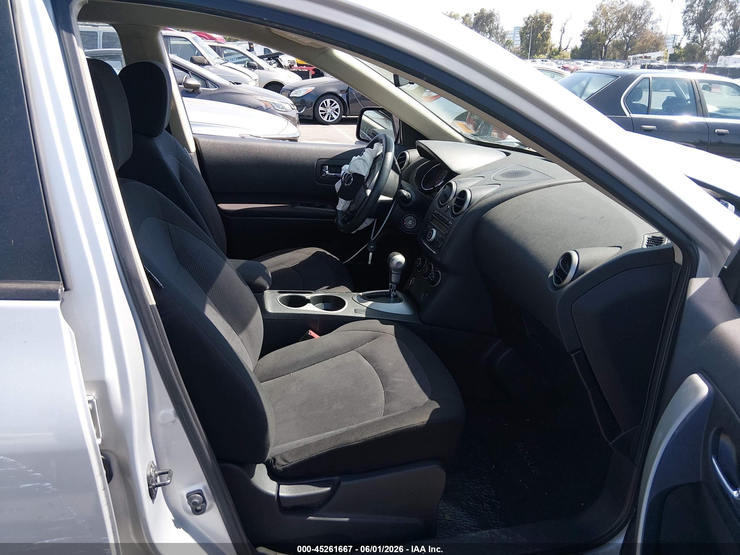 2013 Nissan Rogue S Silver vin: JN8AS5MT7DW521496