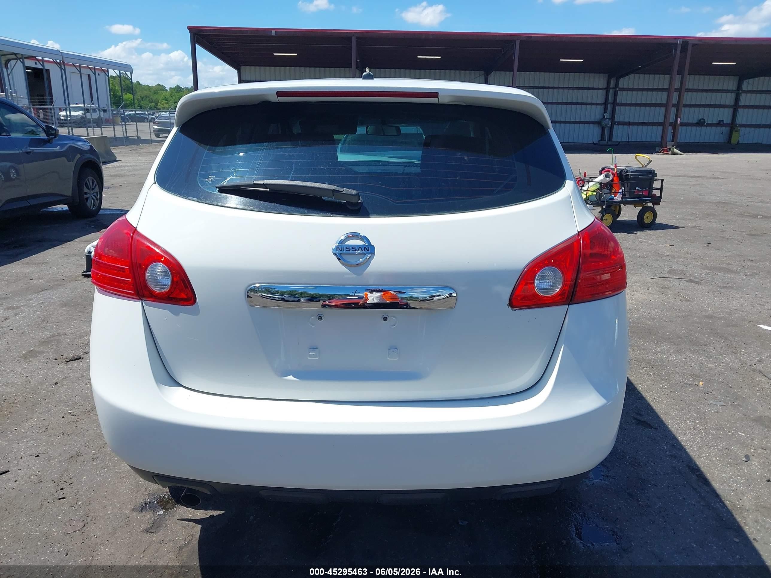 2013 Nissan Rogue S White vin: JN8AS5MT7DW553767