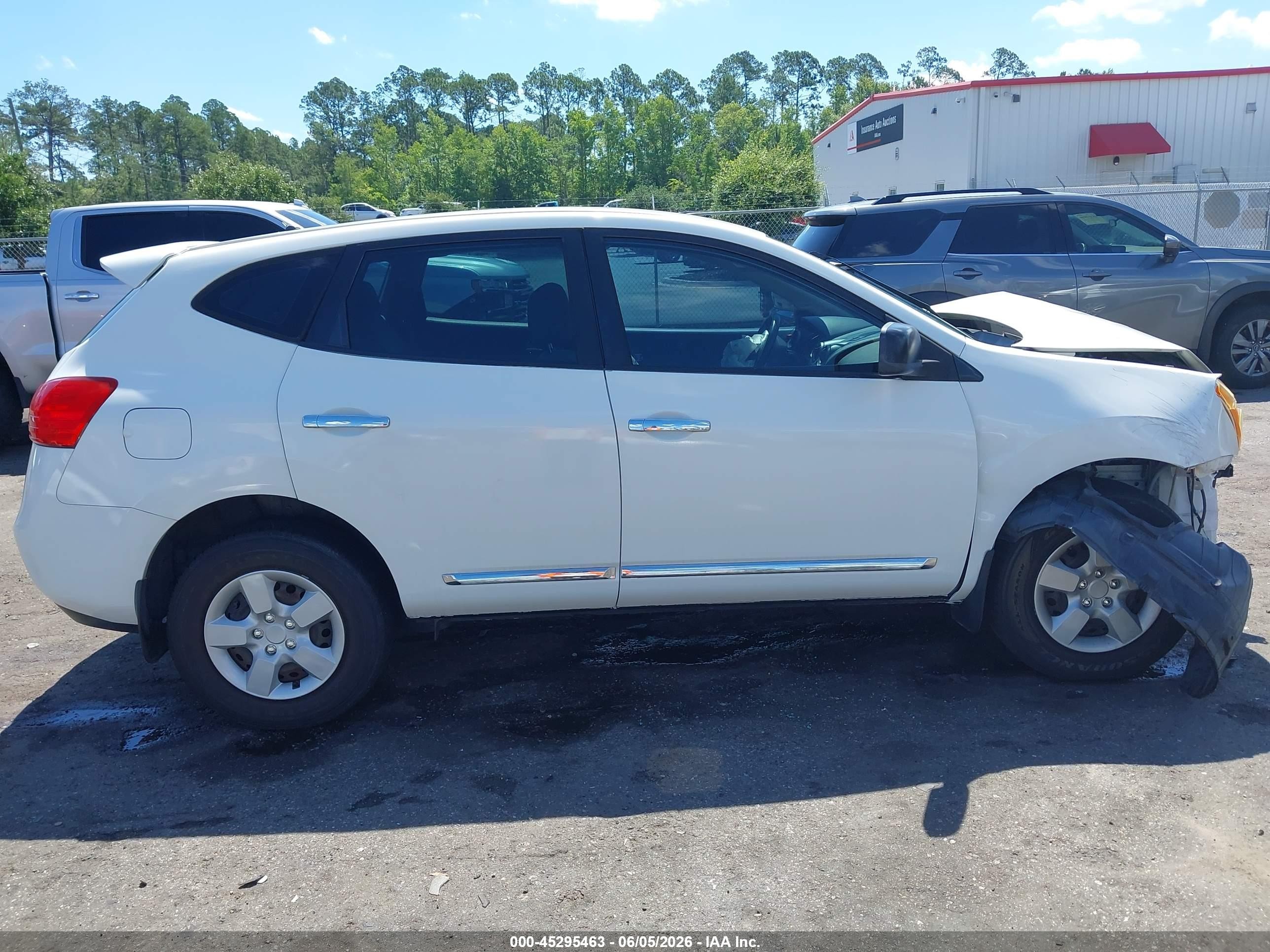 2013 Nissan Rogue S White vin: JN8AS5MT7DW553767