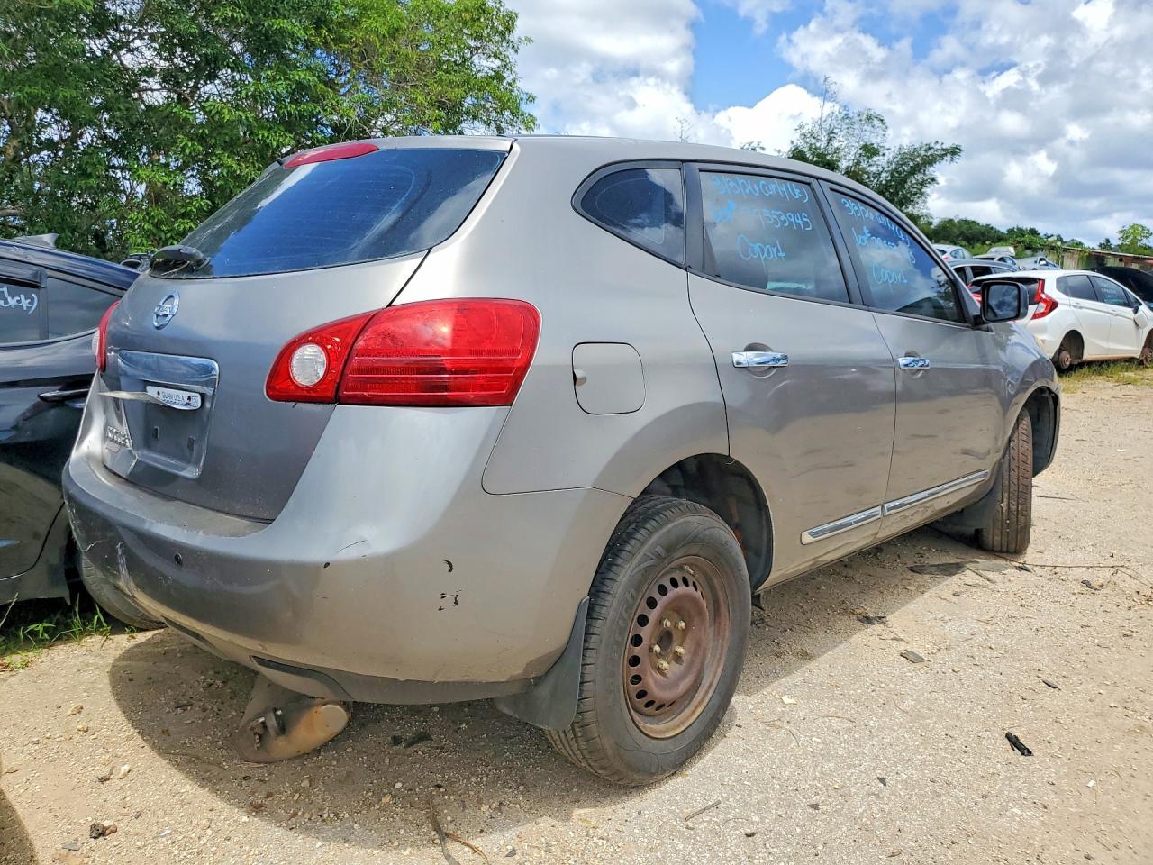 2014 Nissan Rogue Select S Gray vin: JN8AS5MT7EW102419