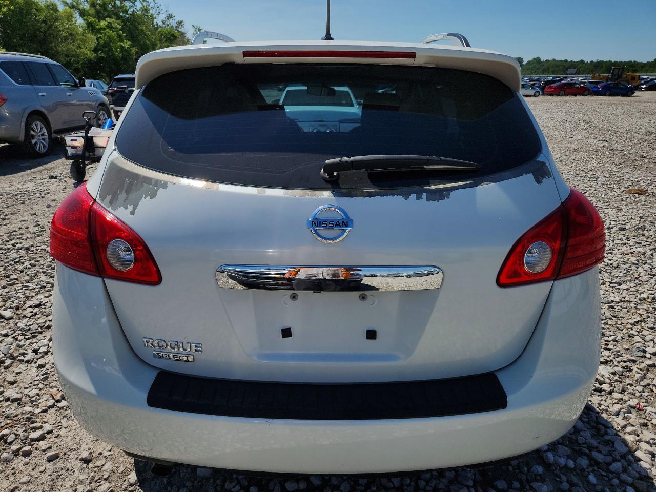 2014 Nissan Rogue Select S White vin: JN8AS5MT7EW103442