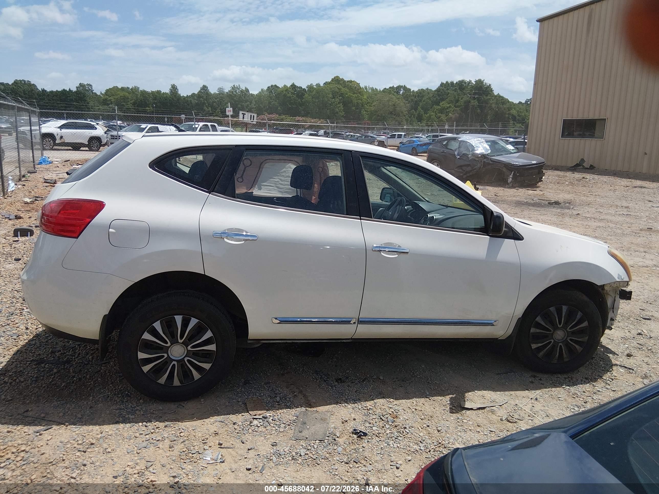 2014 Nissan Rogue Select S Белый vin: JN8AS5MT7EW601902