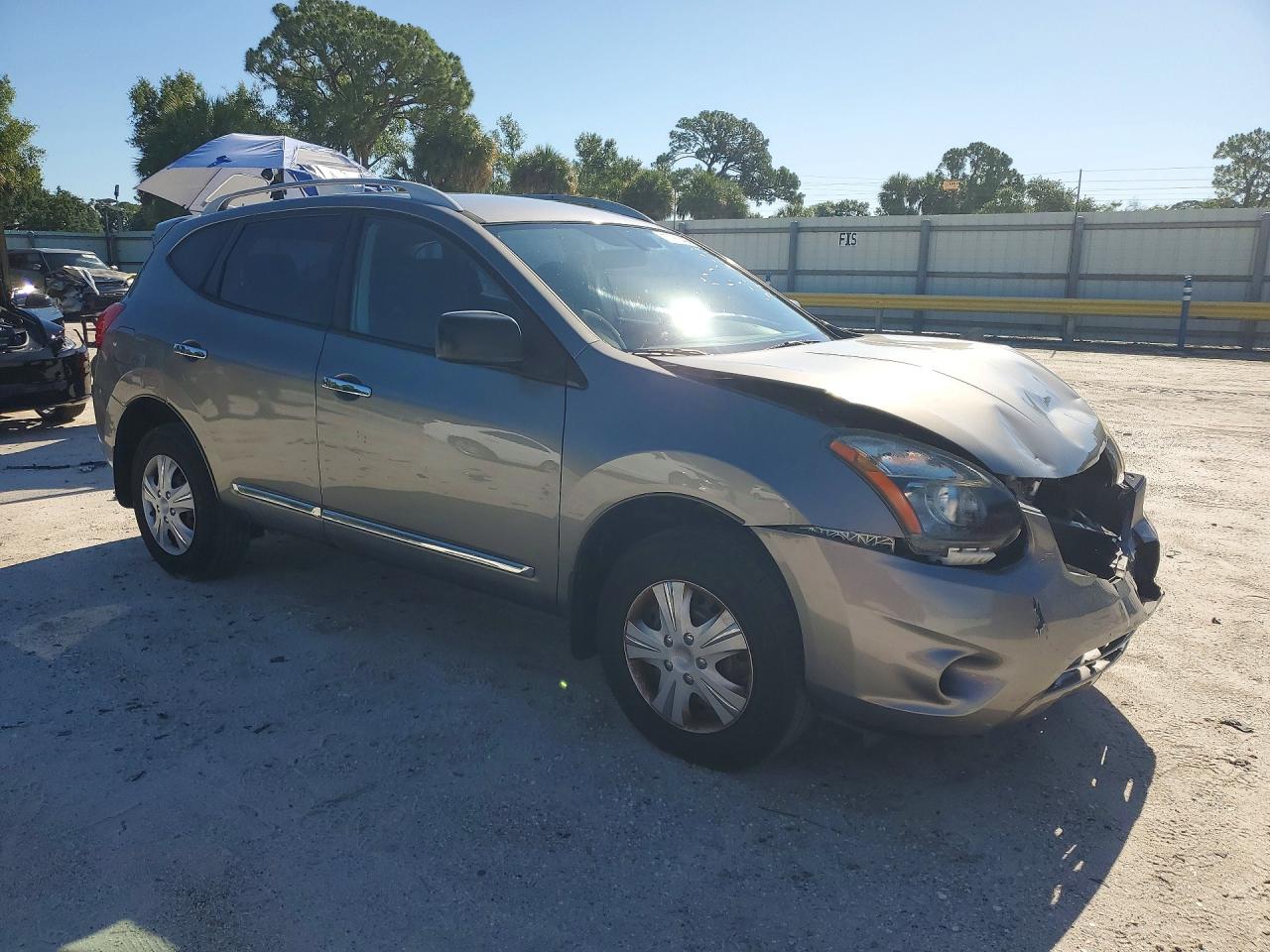 2014 Nissan Rogue Select S Gray vin: JN8AS5MT7EW620191