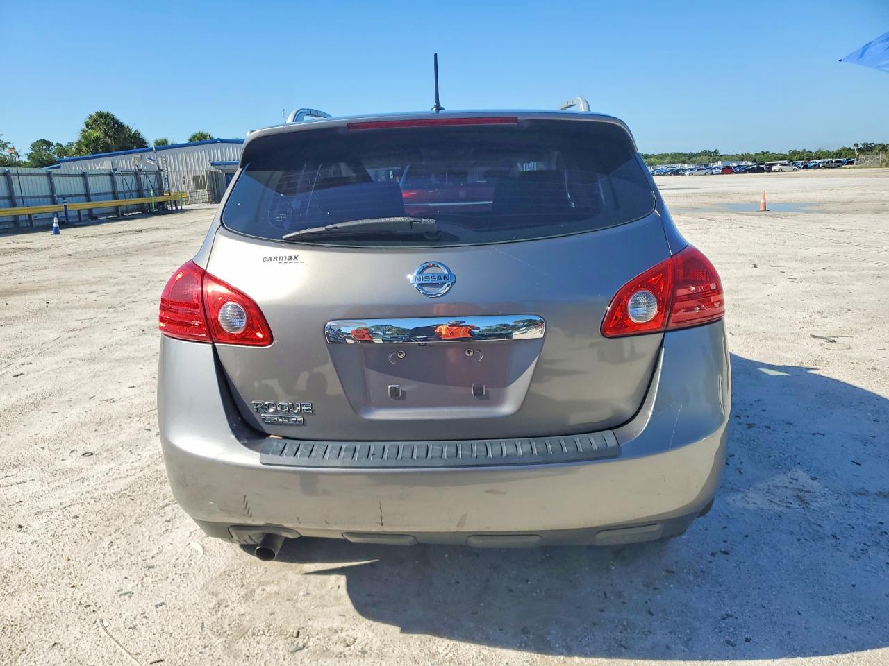 2014 Nissan Rogue Select S Gray vin: JN8AS5MT7EW620191