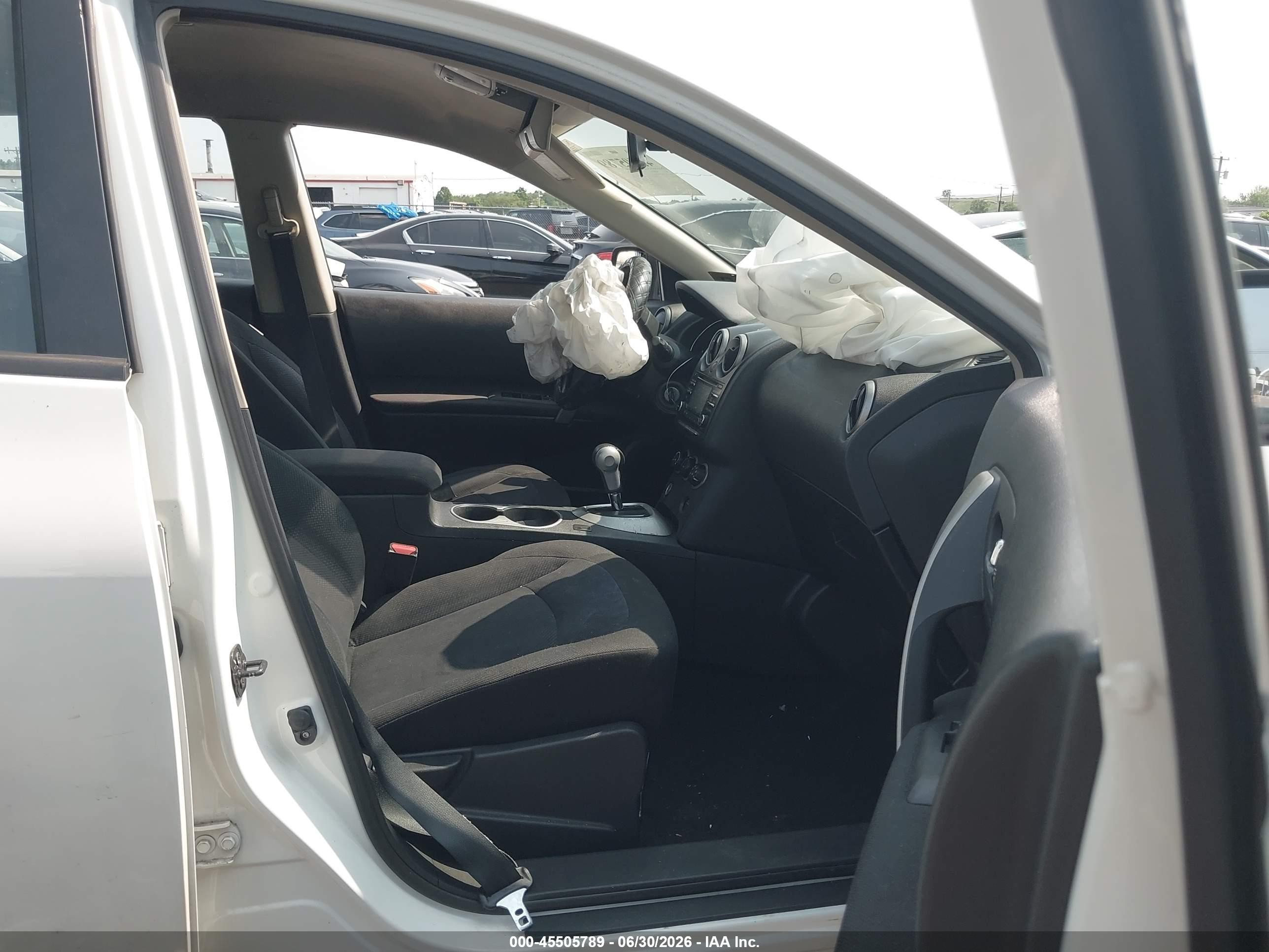 2015 Nissan Rogue Select S White vin: JN8AS5MT7FW156451