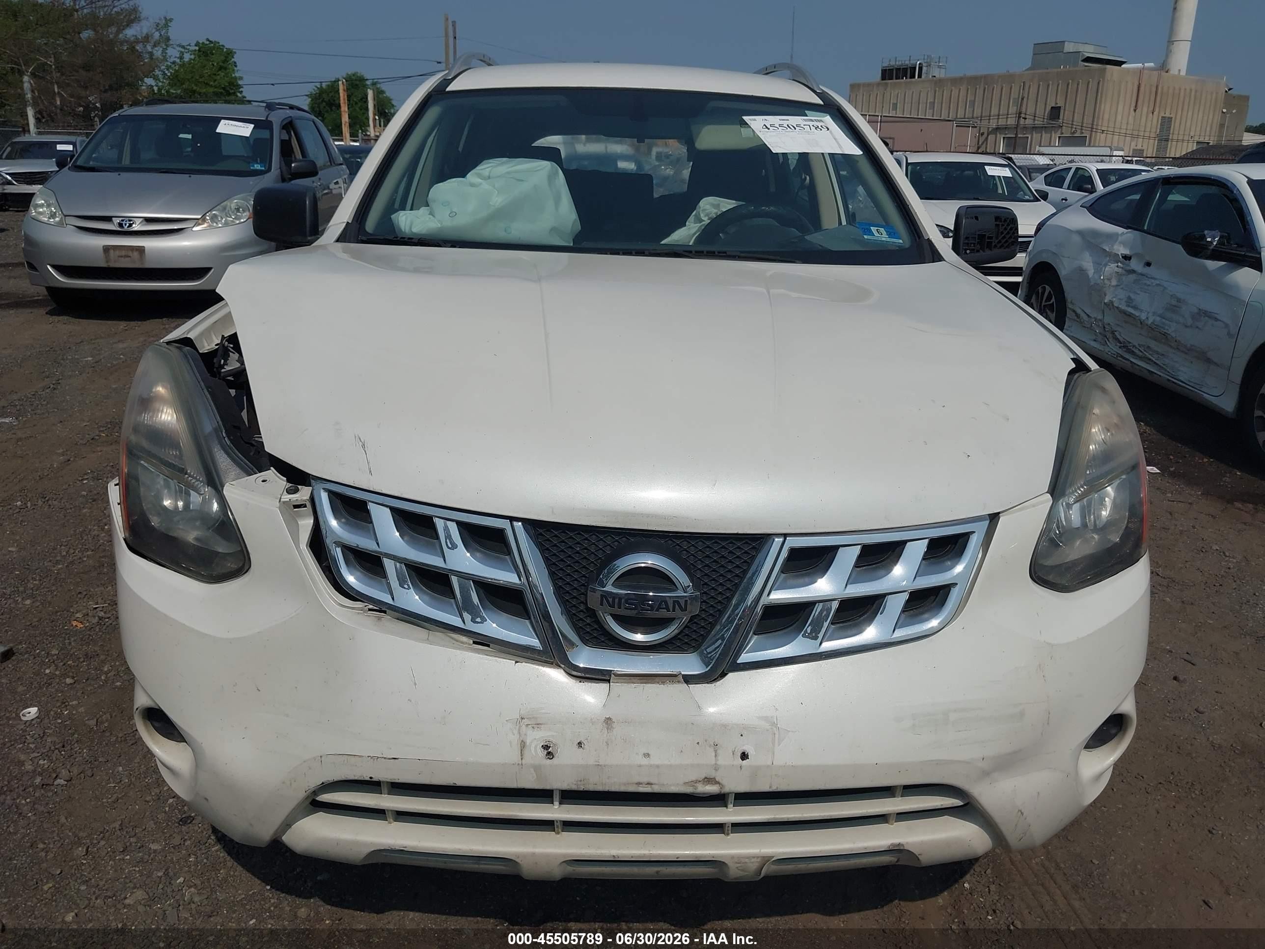 2015 Nissan Rogue Select S White vin: JN8AS5MT7FW156451