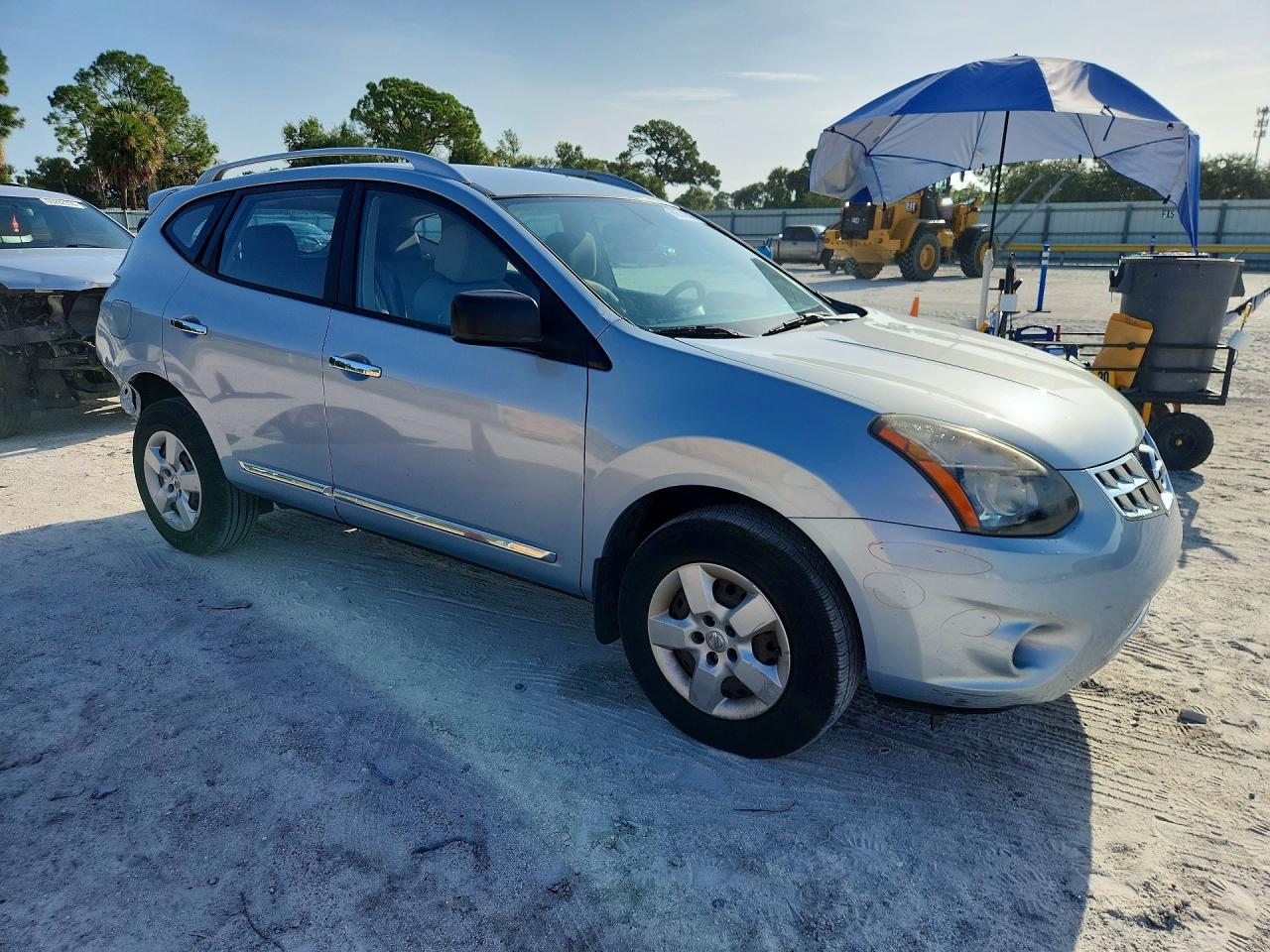 2015 Nissan Rogue Select S Blue vin: JN8AS5MT7FW156692