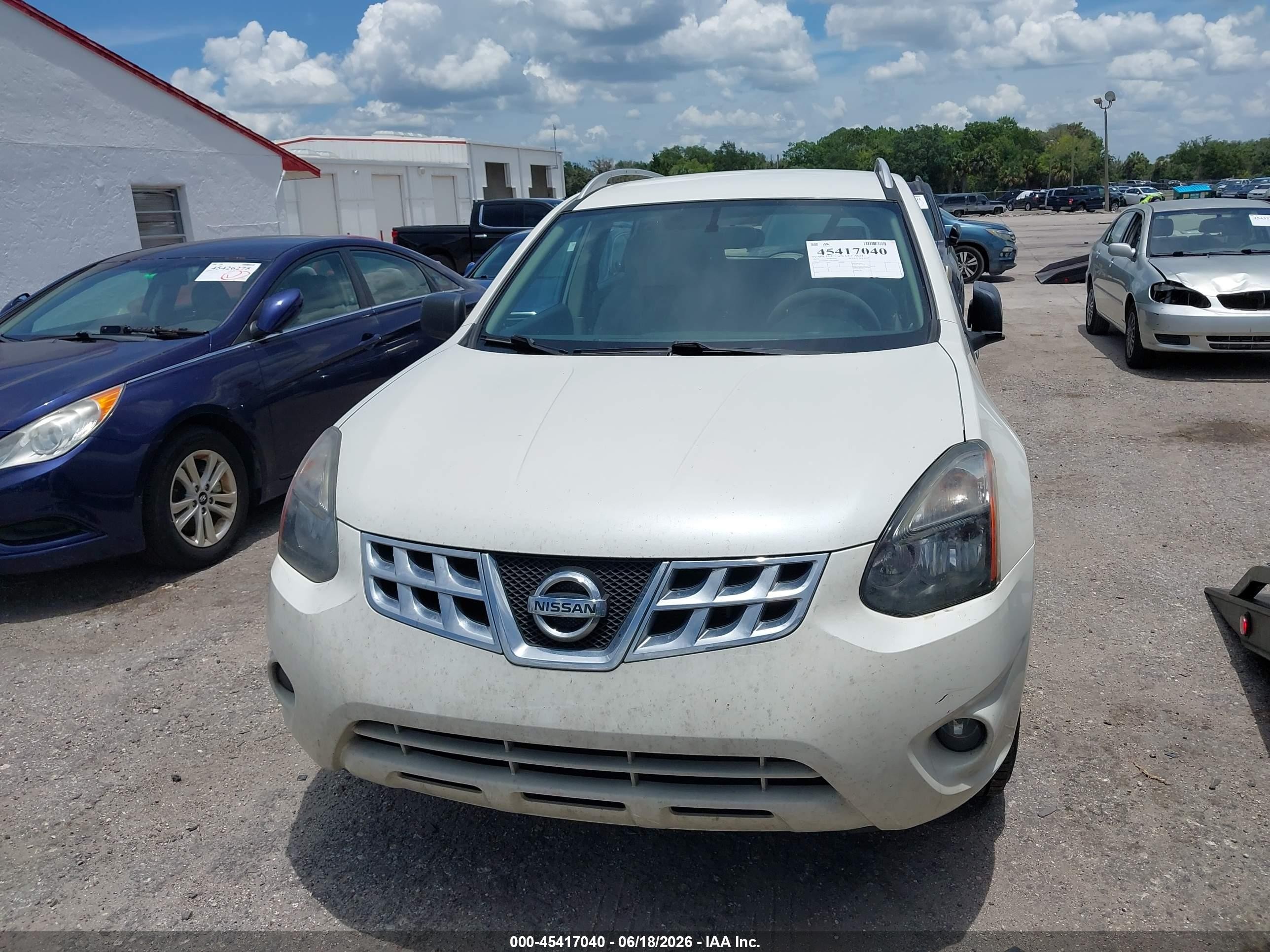 2015 Nissan Rogue Select S White vin: JN8AS5MT7FW163626