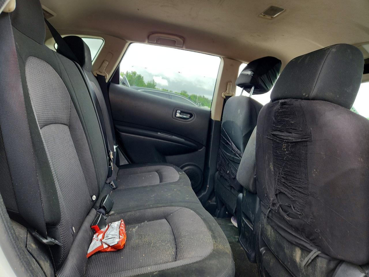 2011 Nissan Rogue S White vin: JN8AS5MT8BW168571