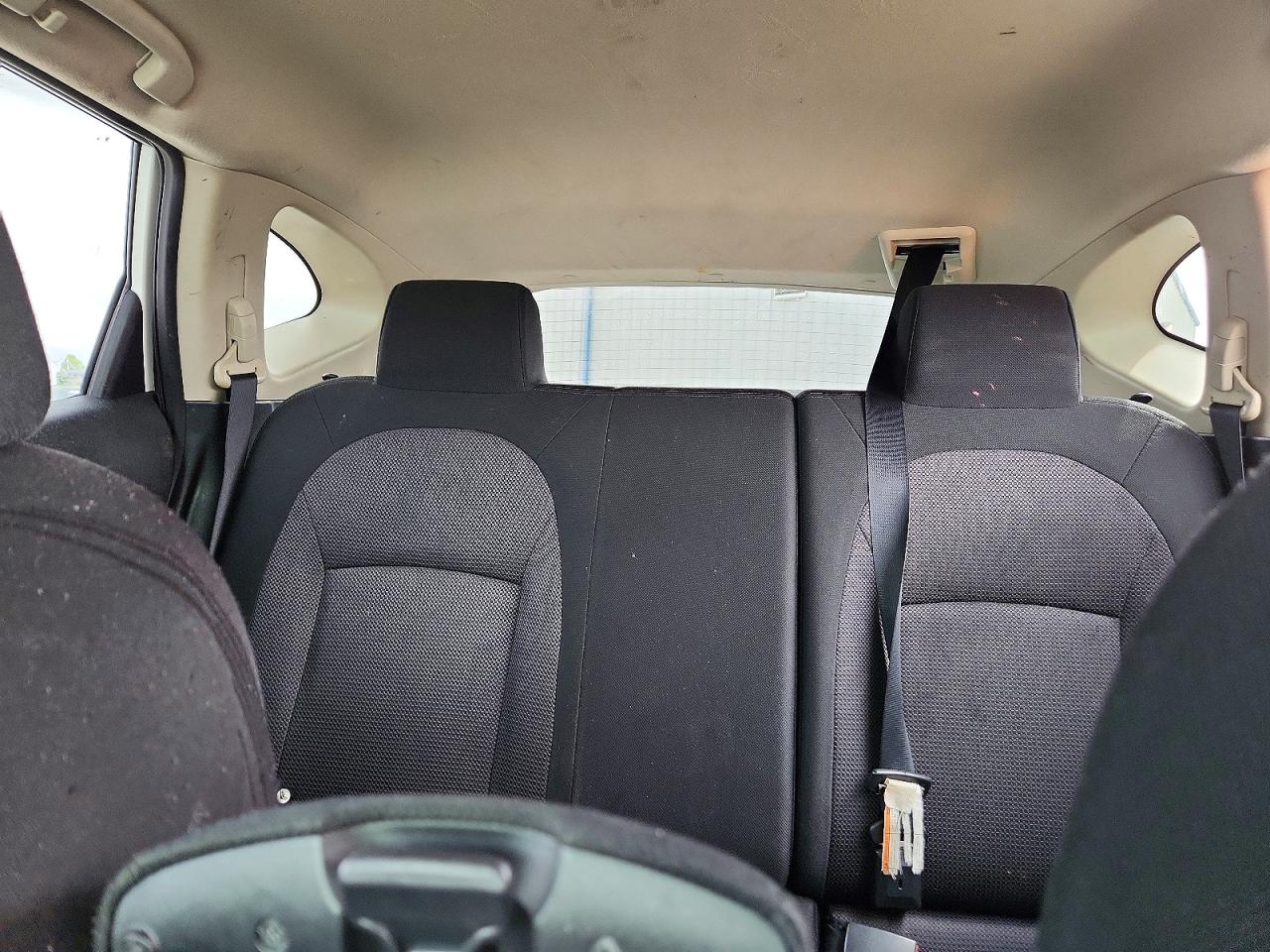 2011 Nissan Rogue S White vin: JN8AS5MT8BW168571