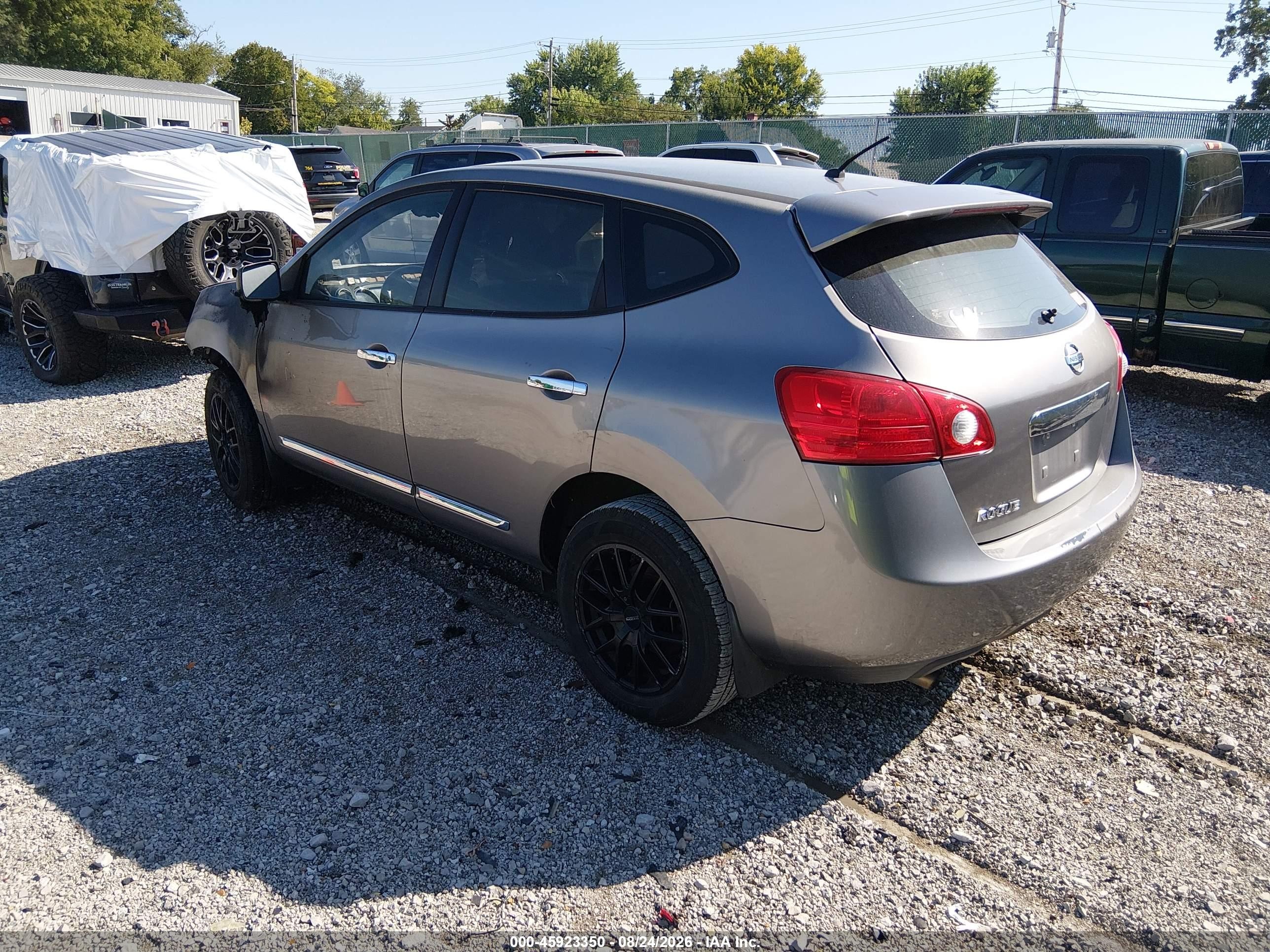 2011 Nissan Rogue S Серый vin: JN8AS5MT8BW168666