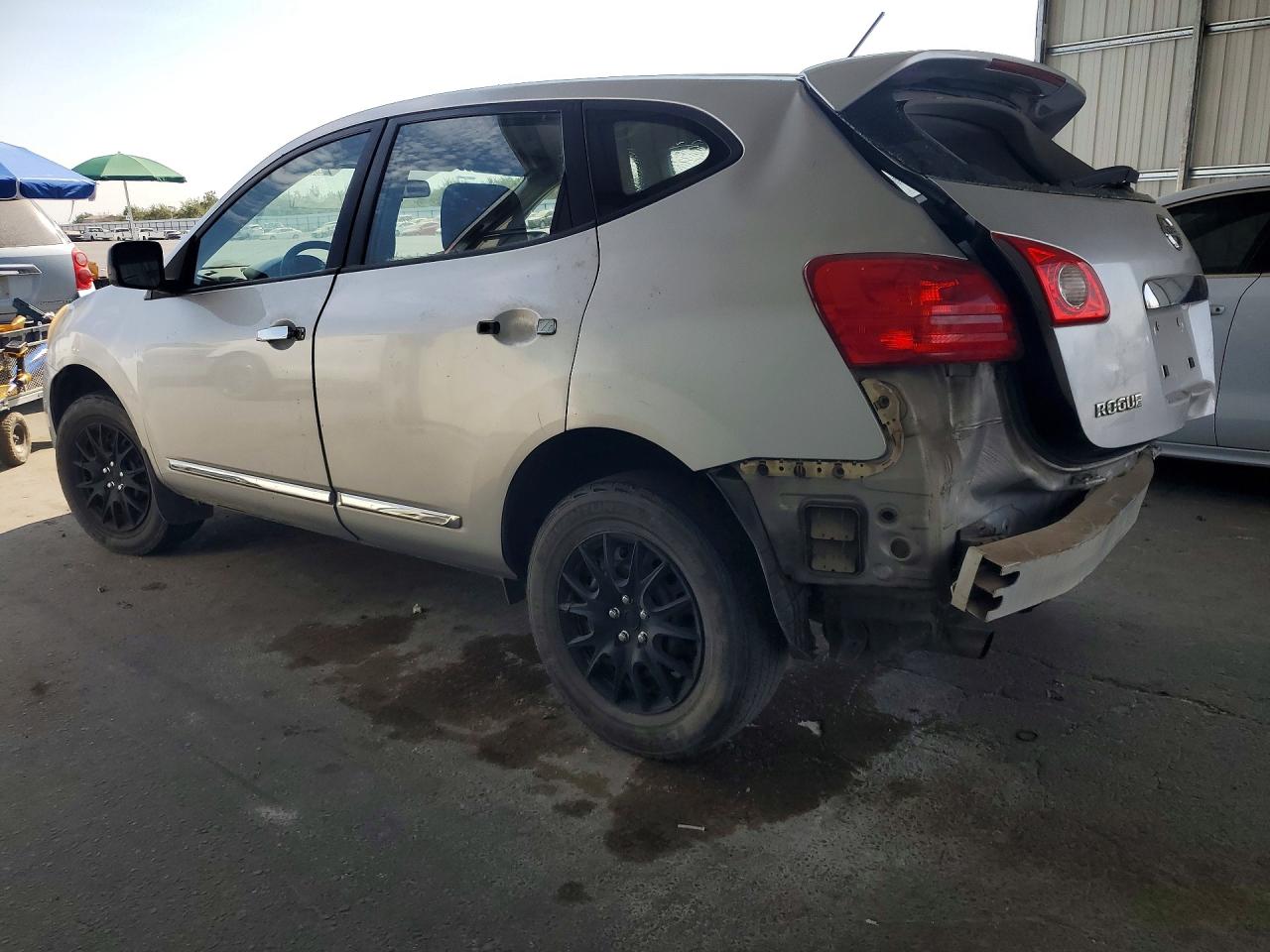 2011 Nissan Rogue S Silver vin: JN8AS5MT8BW170479