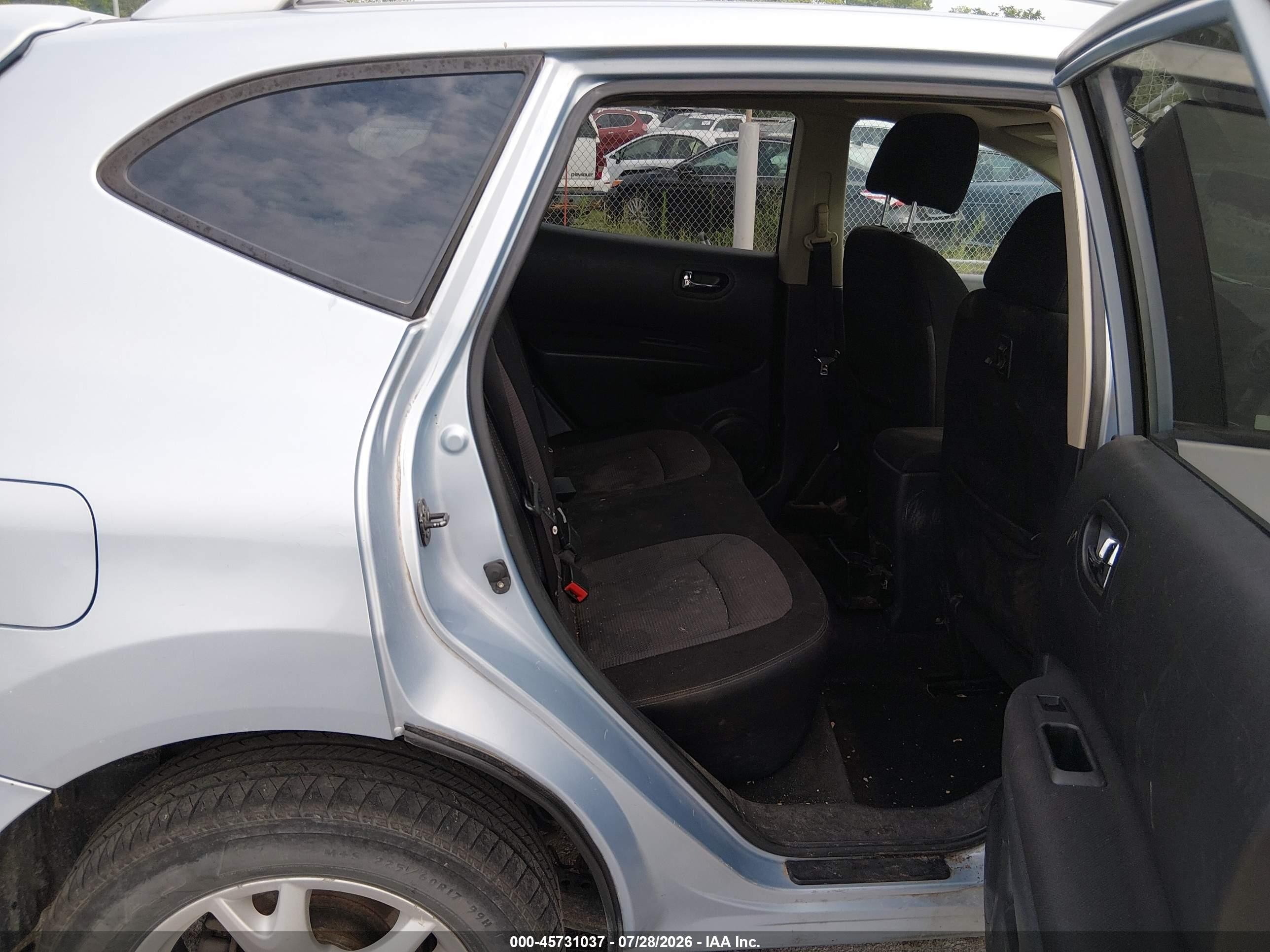 2011 Nissan Rogue Sv Light Blue vin: JN8AS5MT8BW177092