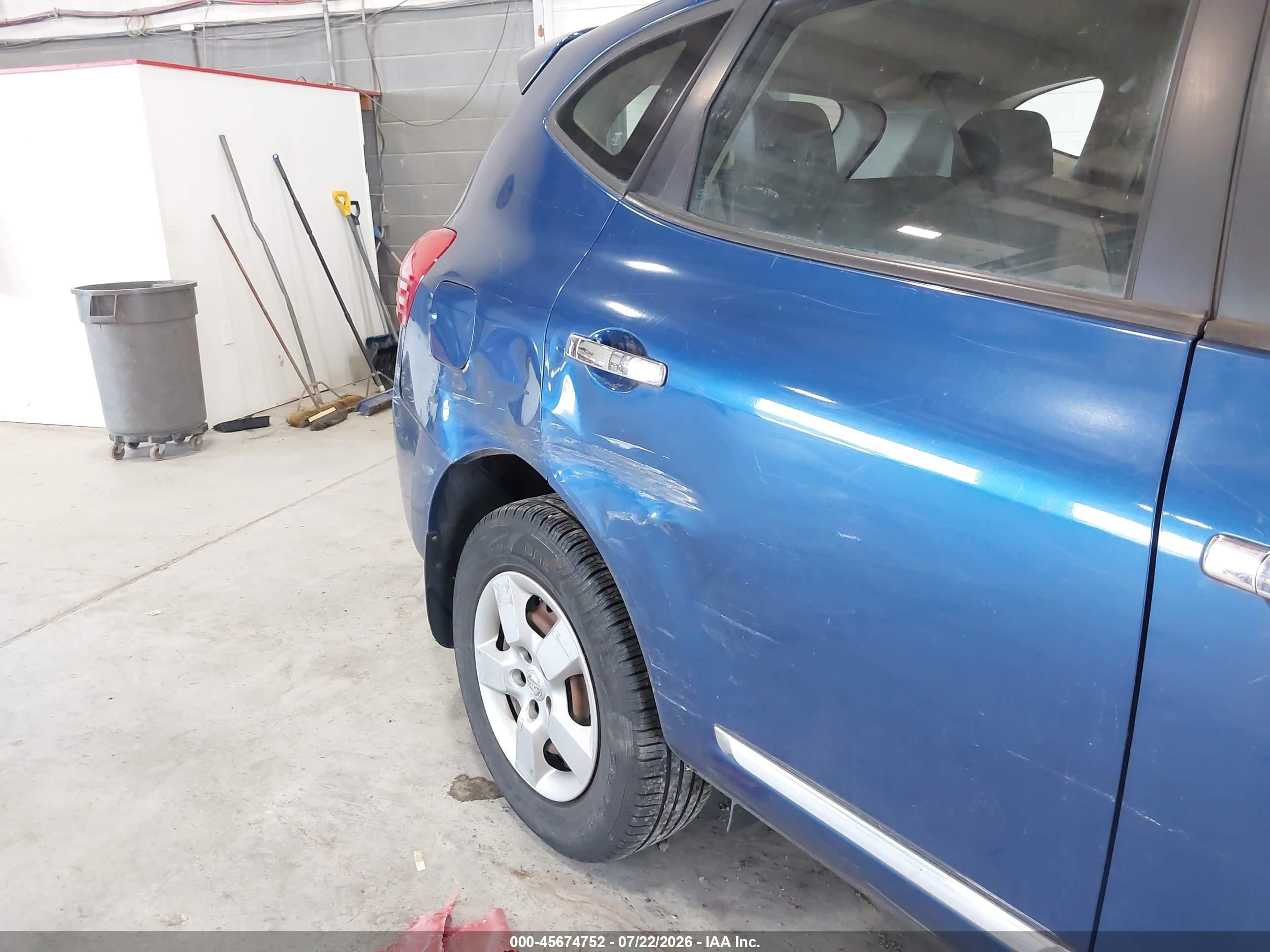 2011 Nissan Rogue S Синий vin: JN8AS5MT8BW187427