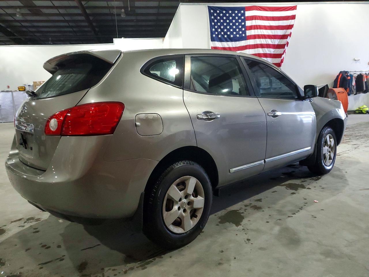 2012 Nissan Rogue S Silver vin: JN8AS5MT8CW282748
