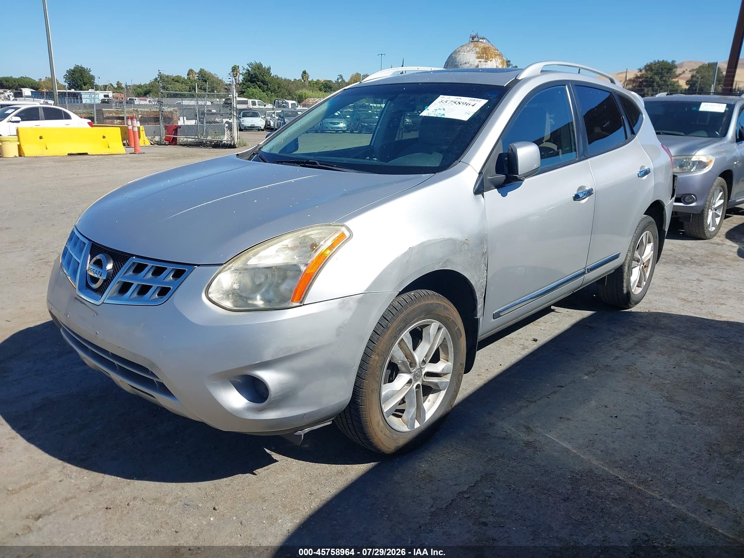 2012 Nissan Rogue Sv Silver vin: JN8AS5MT8CW609360