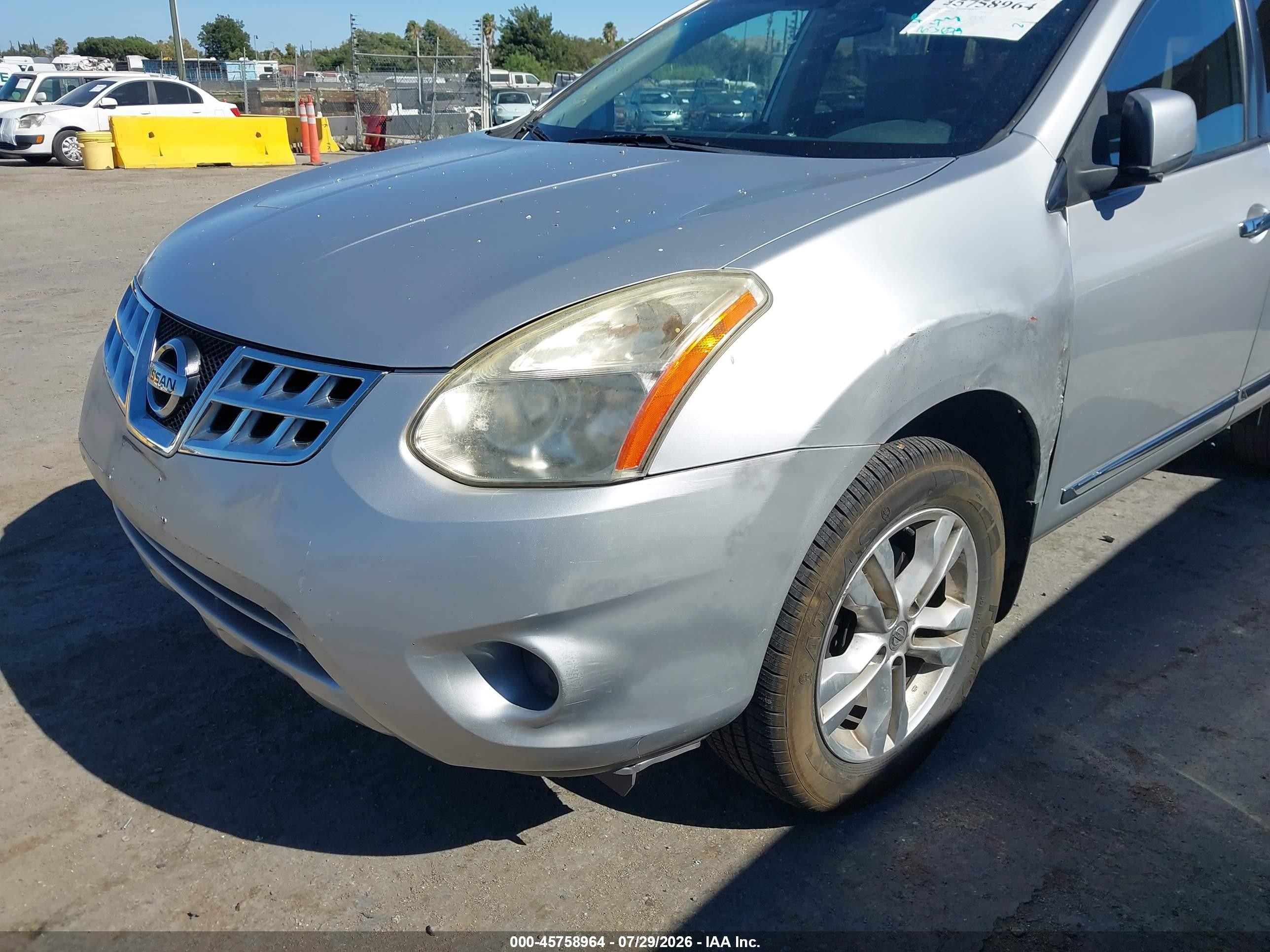 2012 Nissan Rogue Sv Silver vin: JN8AS5MT8CW609360