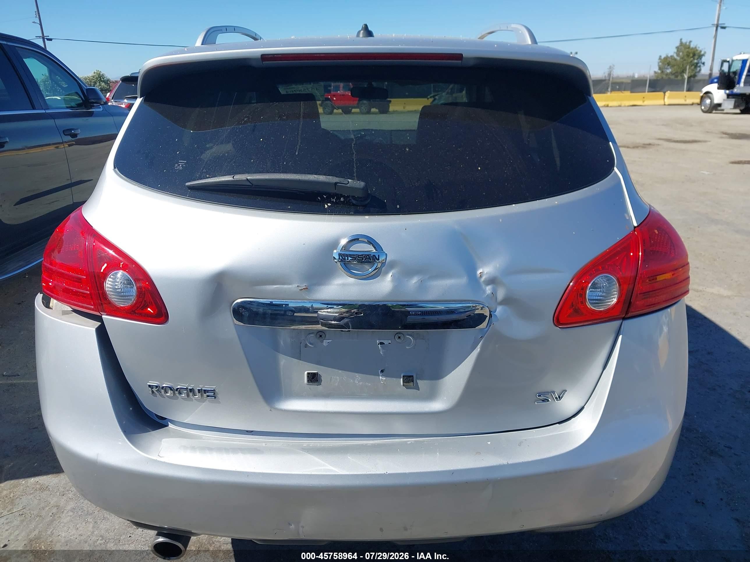 2012 Nissan Rogue Sv Silver vin: JN8AS5MT8CW609360