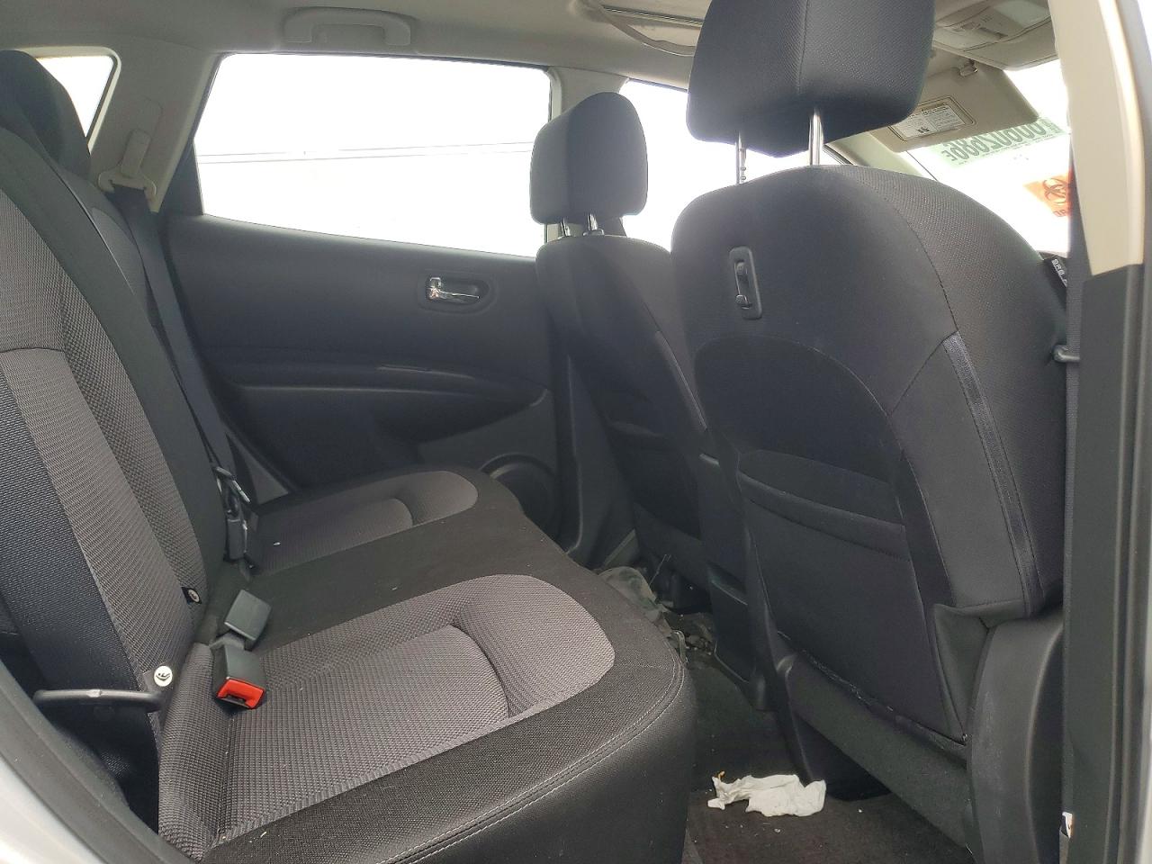 2013 Nissan Rogue S Серебряный vin: JN8AS5MT8DW508207
