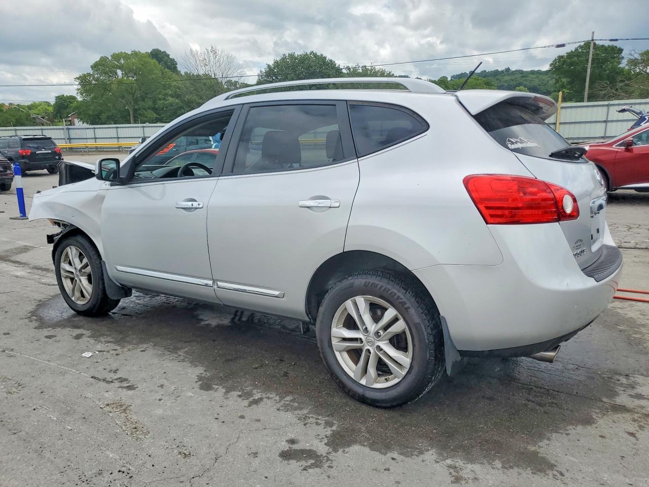 2013 Nissan Rogue S Серебряный vin: JN8AS5MT8DW508207