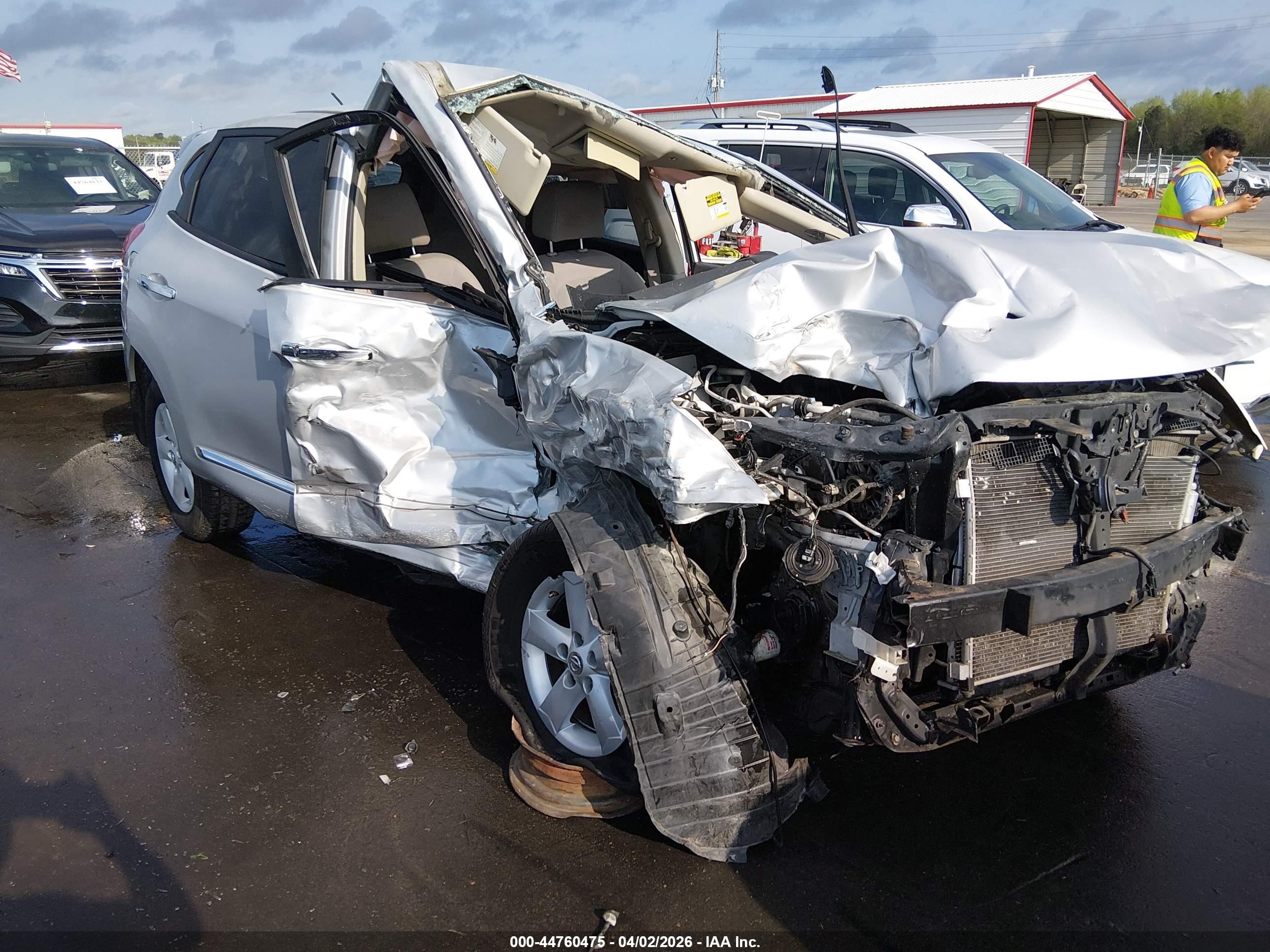 2013 Nissan Rogue S Silver vin: JN8AS5MT8DW530742