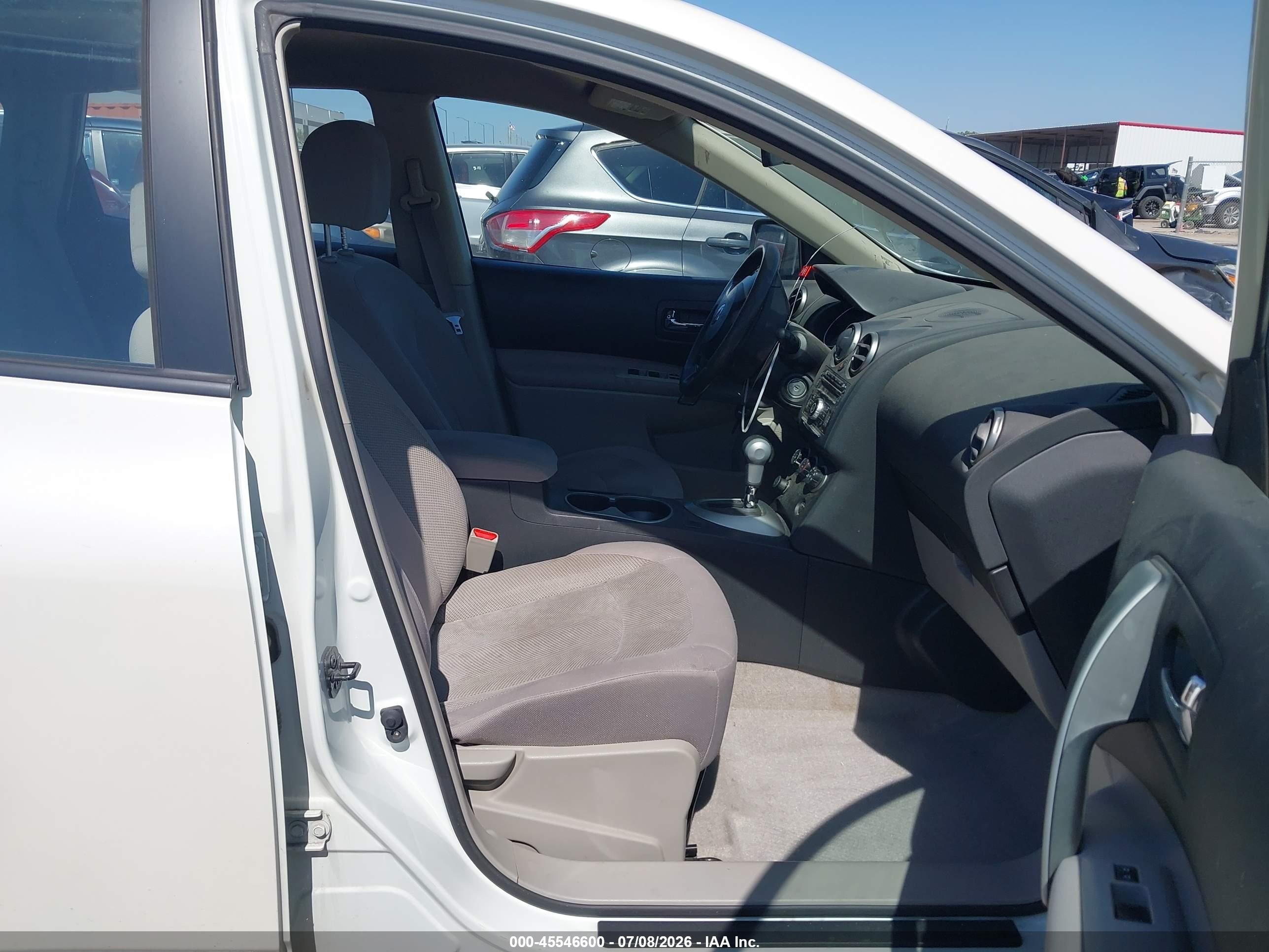 2013 Nissan Rogue S White vin: JN8AS5MT8DW547296