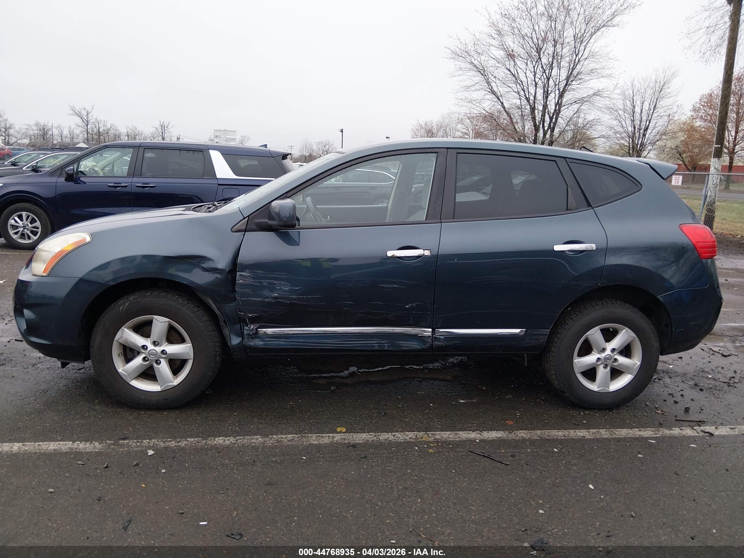 2013 Nissan Rogue S Blue vin: JN8AS5MT8DW554555