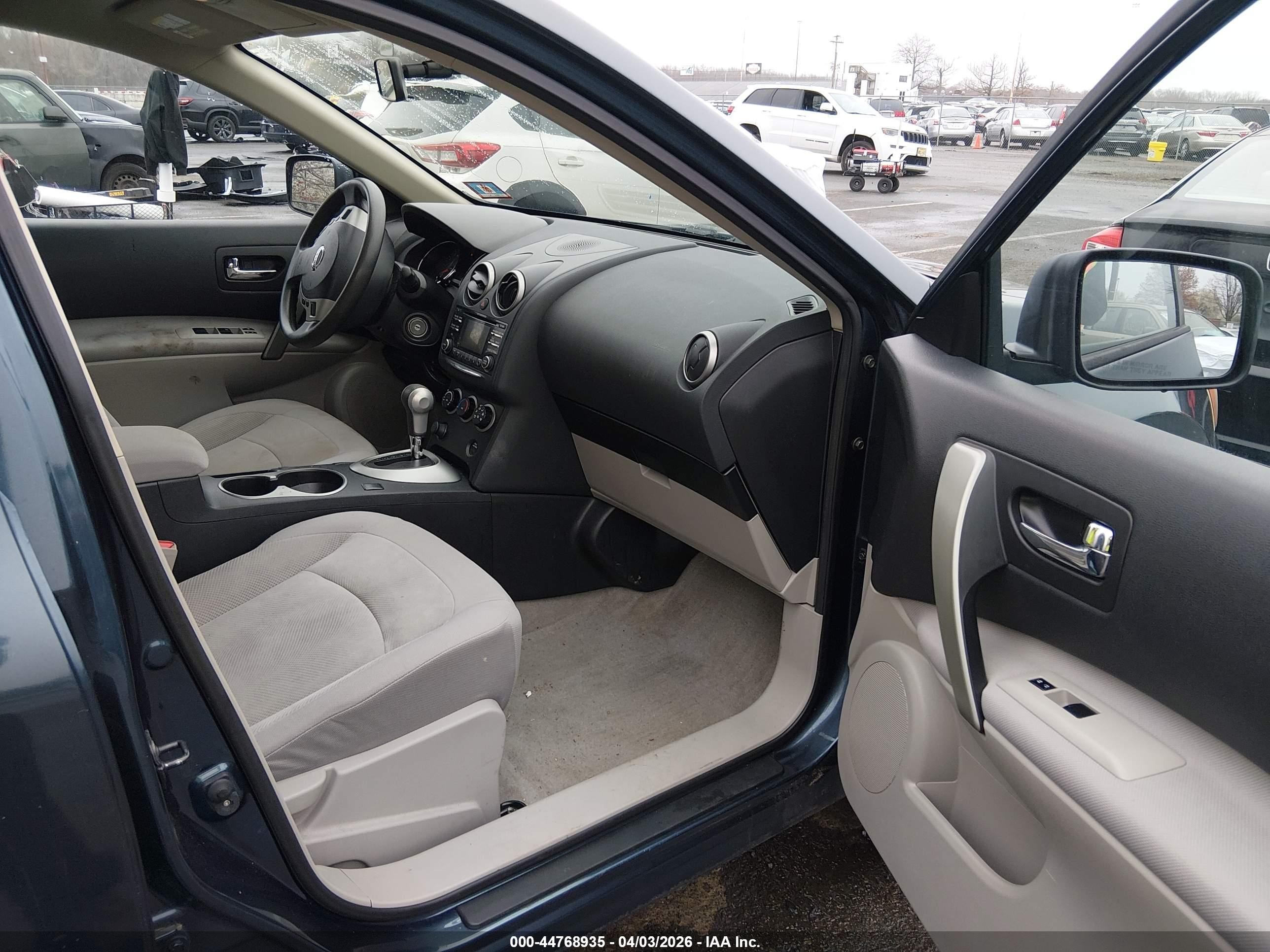 2013 Nissan Rogue S Blue vin: JN8AS5MT8DW554555