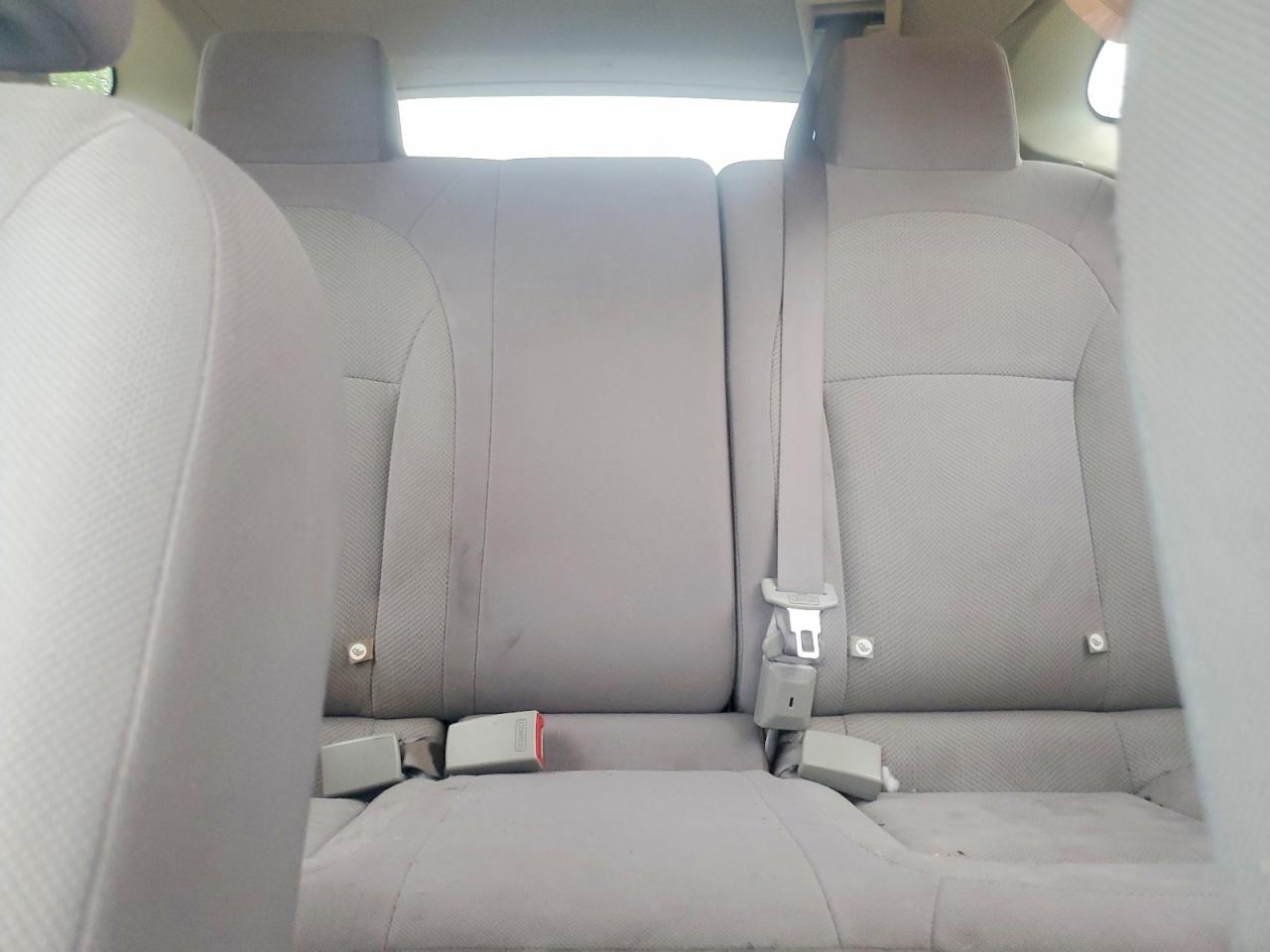 2013 Nissan Rogue S White vin: JN8AS5MT8DW554880