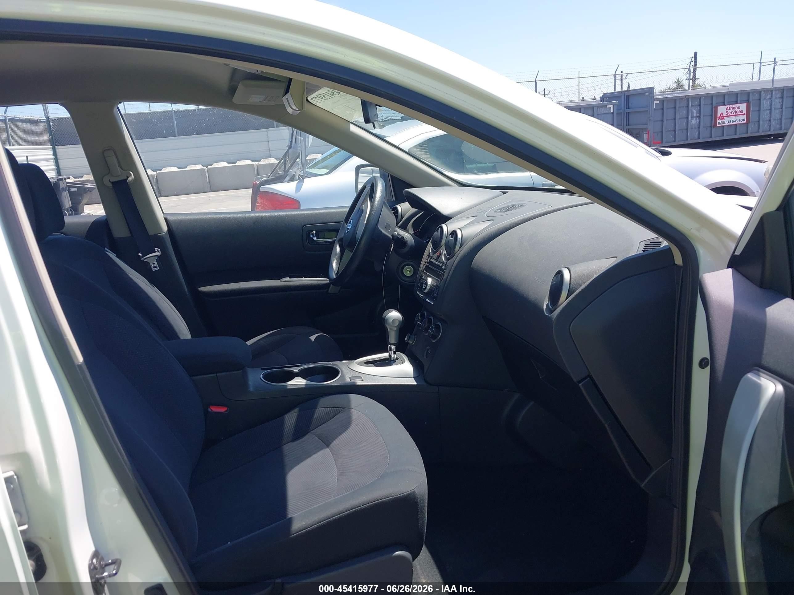 2014 Nissan Rogue Select S White vin: JN8AS5MT8EW100520