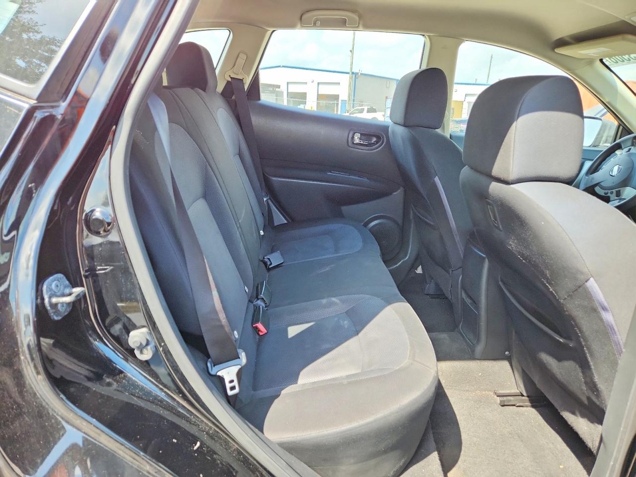 2014 Nissan Rogue Select S Black vin: JN8AS5MT8EW601018