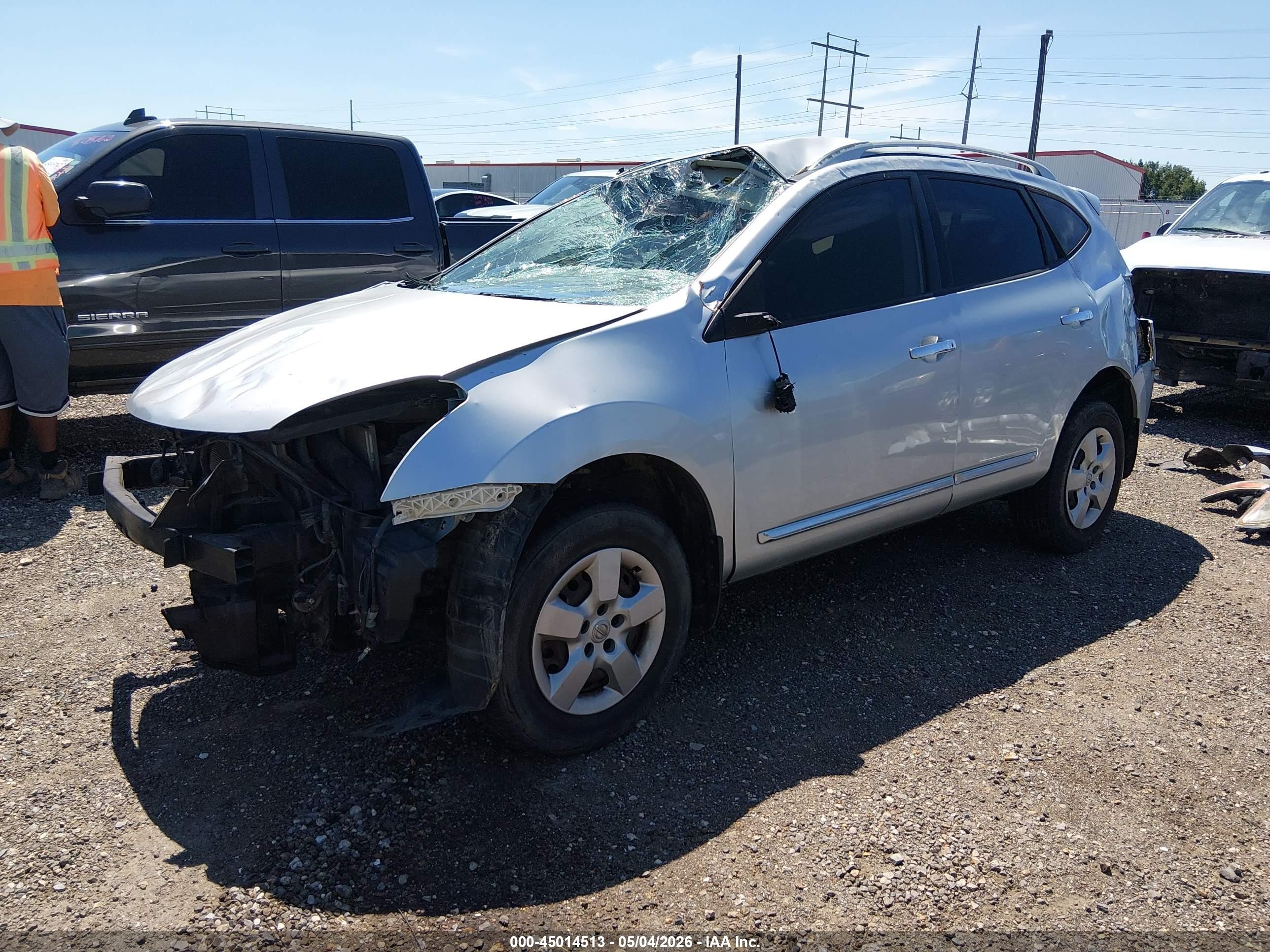 2014 Nissan Rogue Select S Silver vin: JN8AS5MT8EW613055