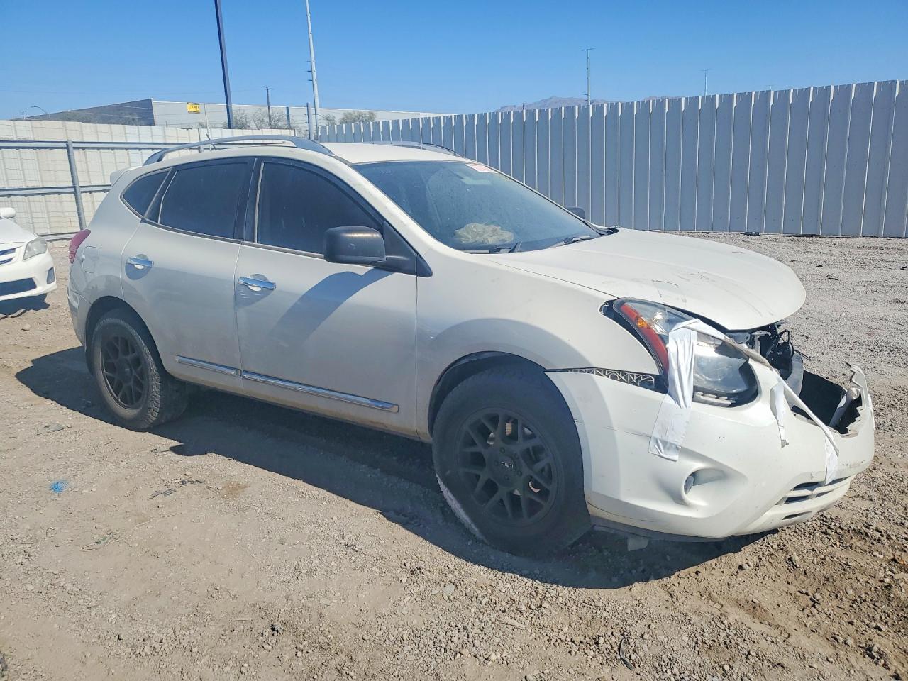2014 Nissan Rogue Select S White vin: JN8AS5MT8EW616540