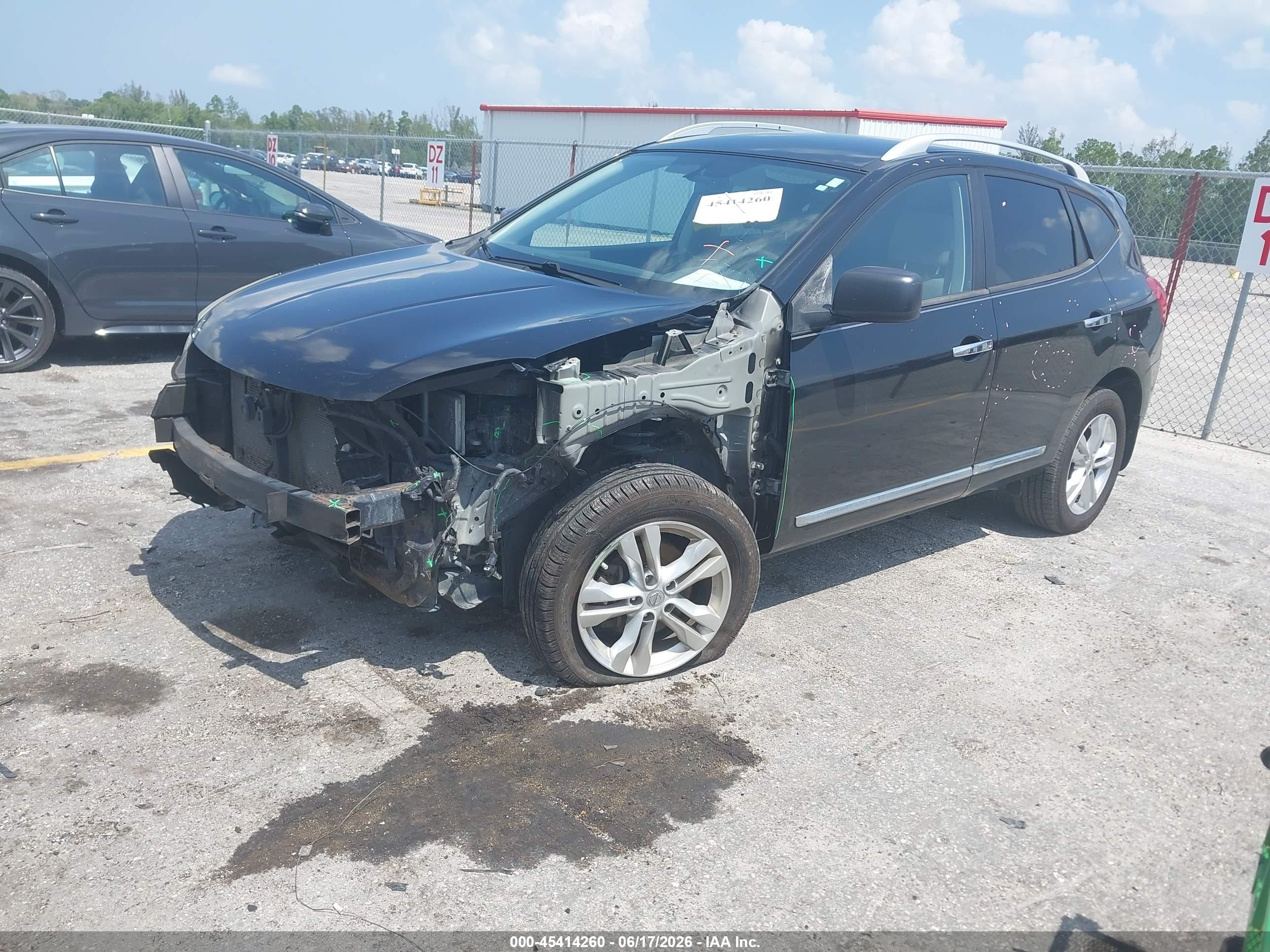 2015 Nissan Rogue Select S Black vin: JN8AS5MT8FW162355