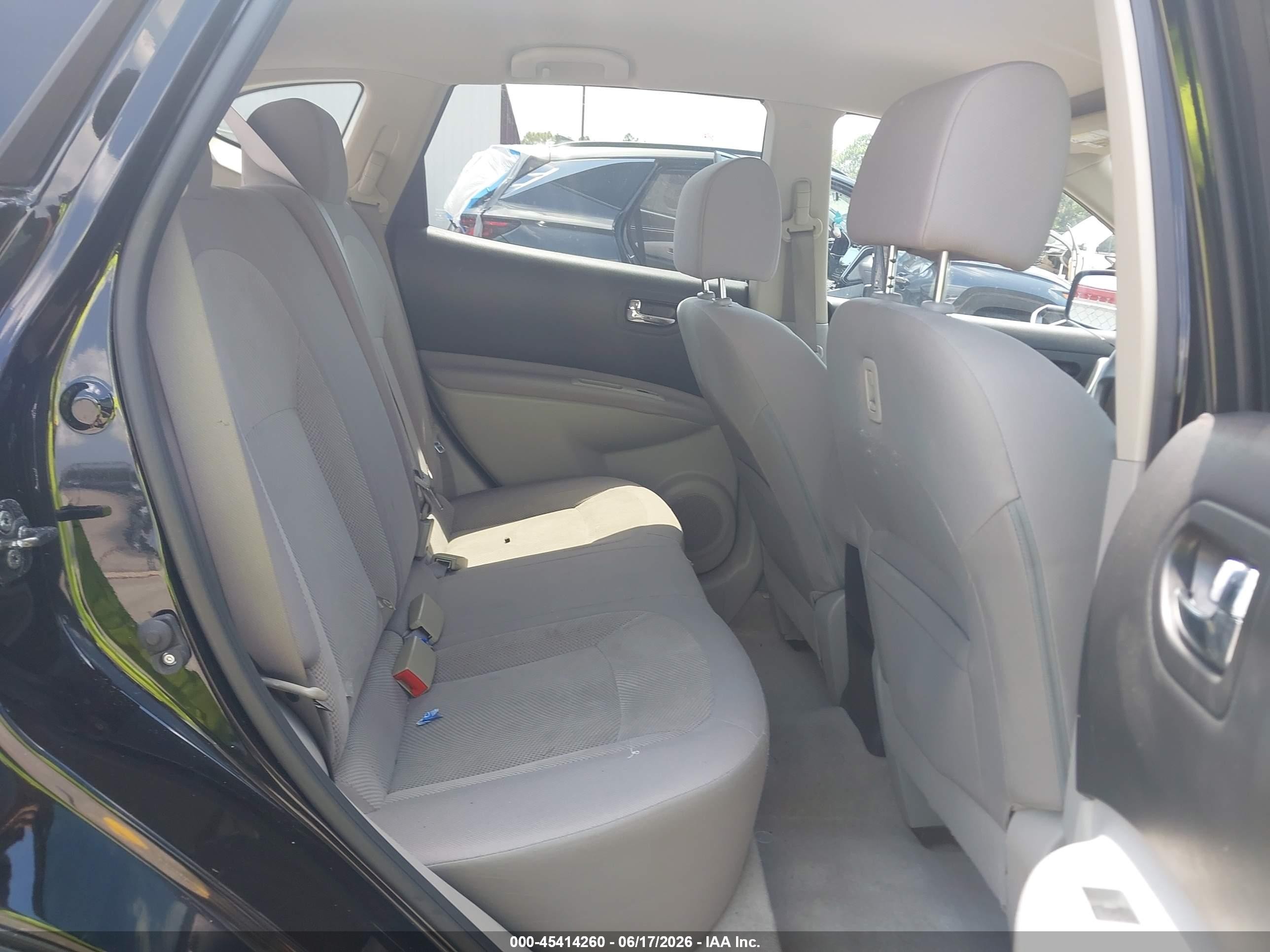 2015 Nissan Rogue Select S Black vin: JN8AS5MT8FW162355