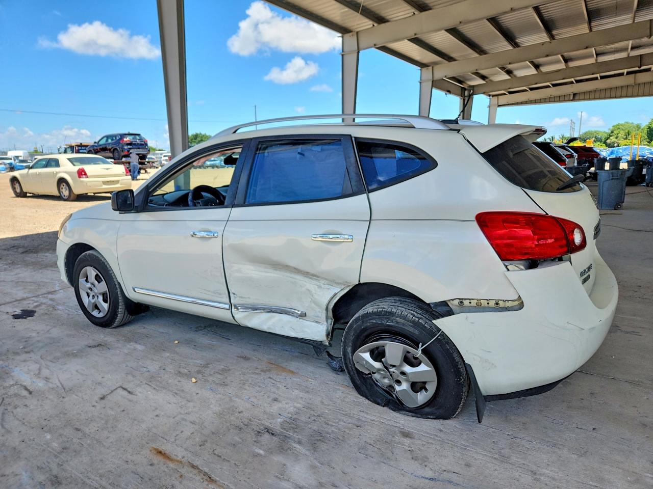 2015 Nissan Rogue Select S White vin: JN8AS5MT8FW163750